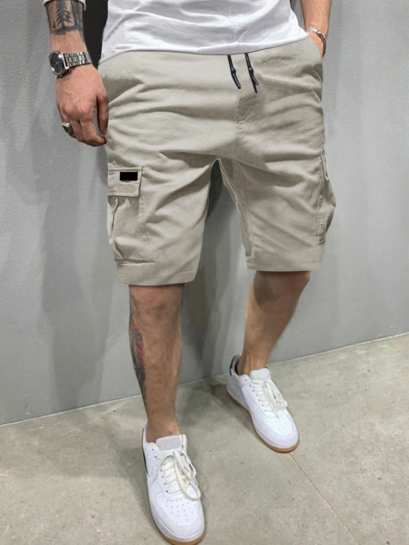 Men Flap Pockets Drawstring Cargo Shorts