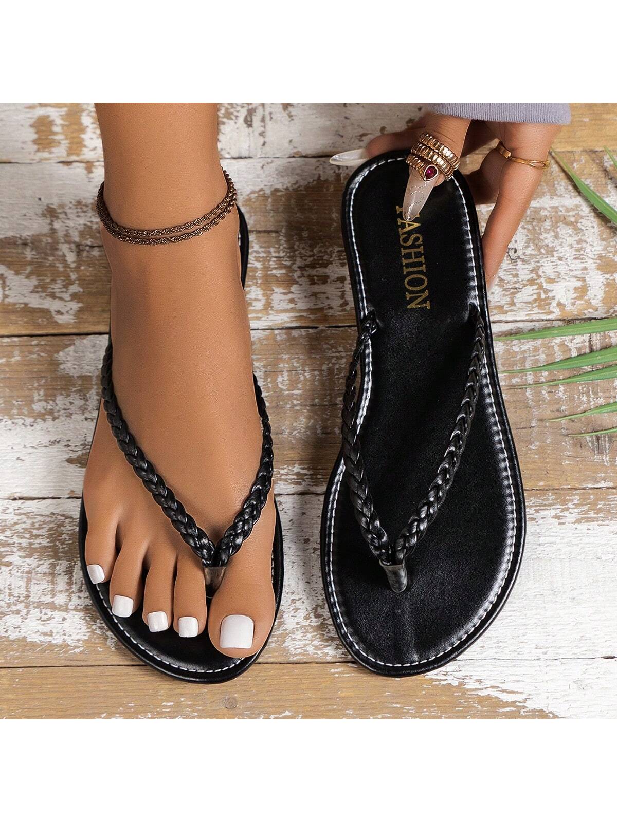 Women's Flat Slipper Sandals - Open Toe Casual Beach Vacation Style Flip Flops