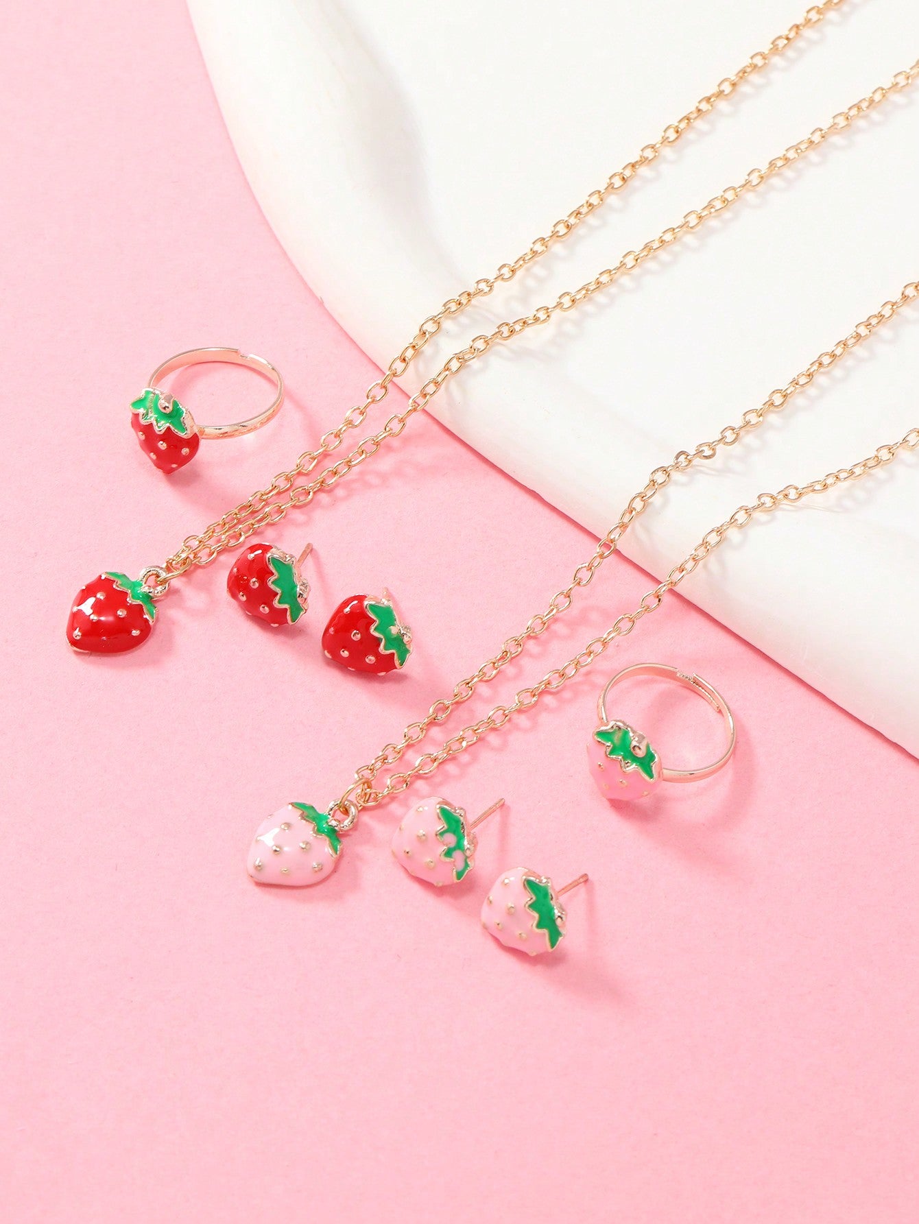 Strawberry Fruit Theme Zinc Alloy Cartoon Cute Colored Necklace, Earrings, Rings Set For Girls Daily Wear (Multi-Piece Set)