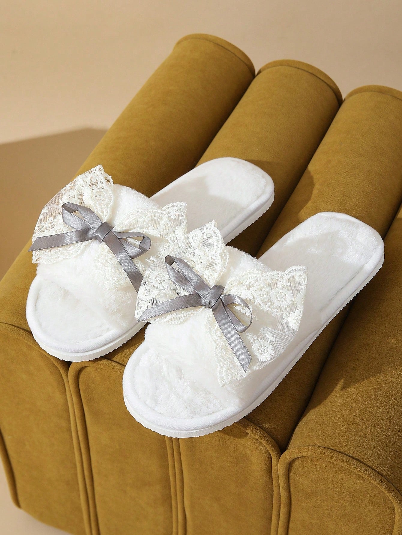 Fluffy Bowknot Slippers For Women, Soft Indoor House Shoes, Silent Anti-Slip Plush Slides