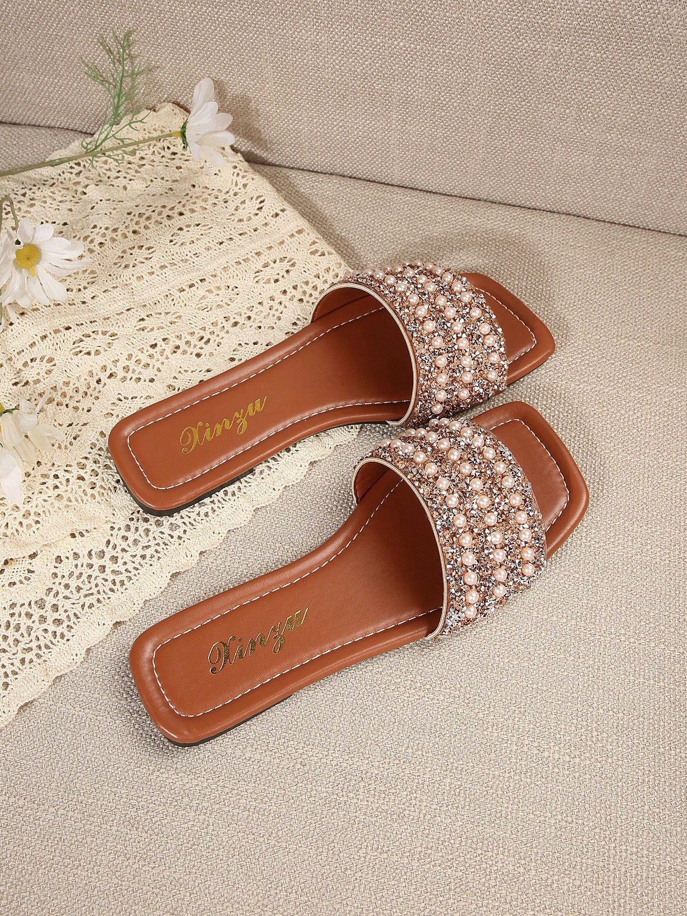 Women's Flat Slip-On Sandals With Rhinestone Decoration, Fashionable, High-Class And Versatile Square Toe Slippers For Outdoor, Plus Size