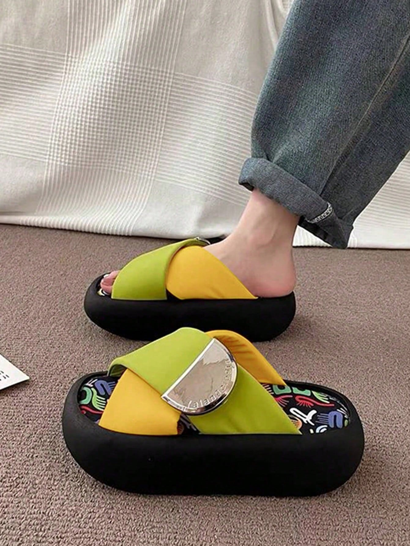 Women's Graffiti Colorblock Slides, Summer Outdoor Beach Slipper, Thick-Soled Trendy Platform Flip-Flops, Wedge Heel Sandals