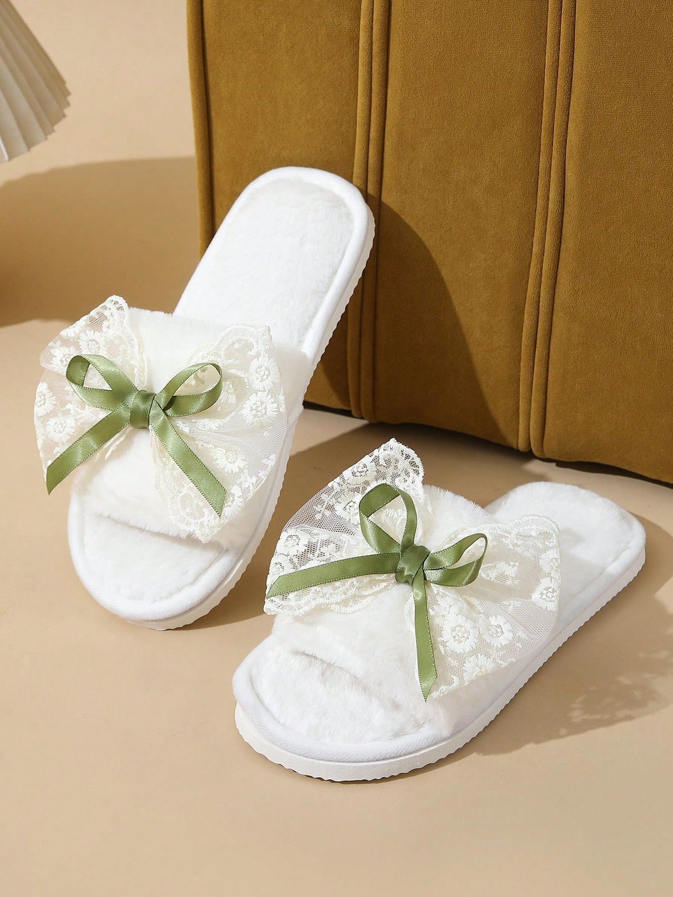 Autumn And Winter Season Home Slippers For Women, Girlish Style With Lace And Bow-Knot, Indoor & Warm Plush Lining, Anti-Slip & Trendy Slippers For Couples