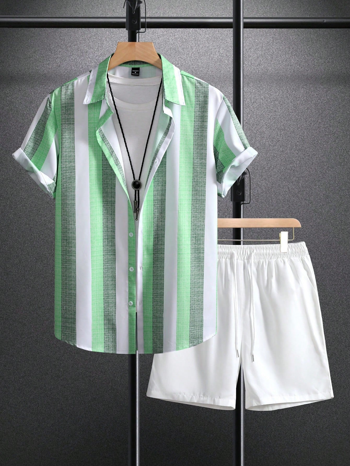 Men Striped Colorblock Shirt & Shorts