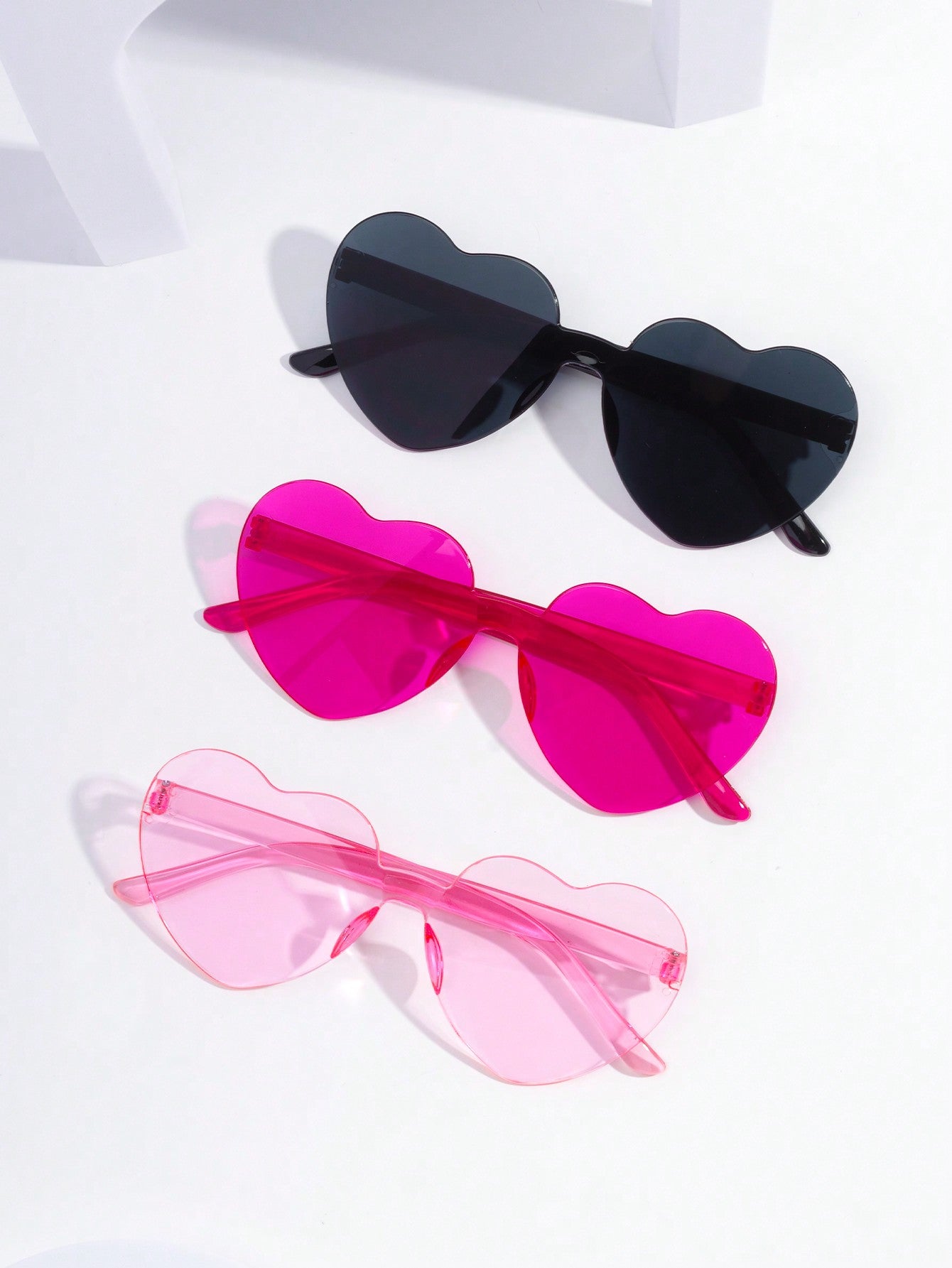 1pc Children's Personalized Fashionable Heart Shaped Sunglasses