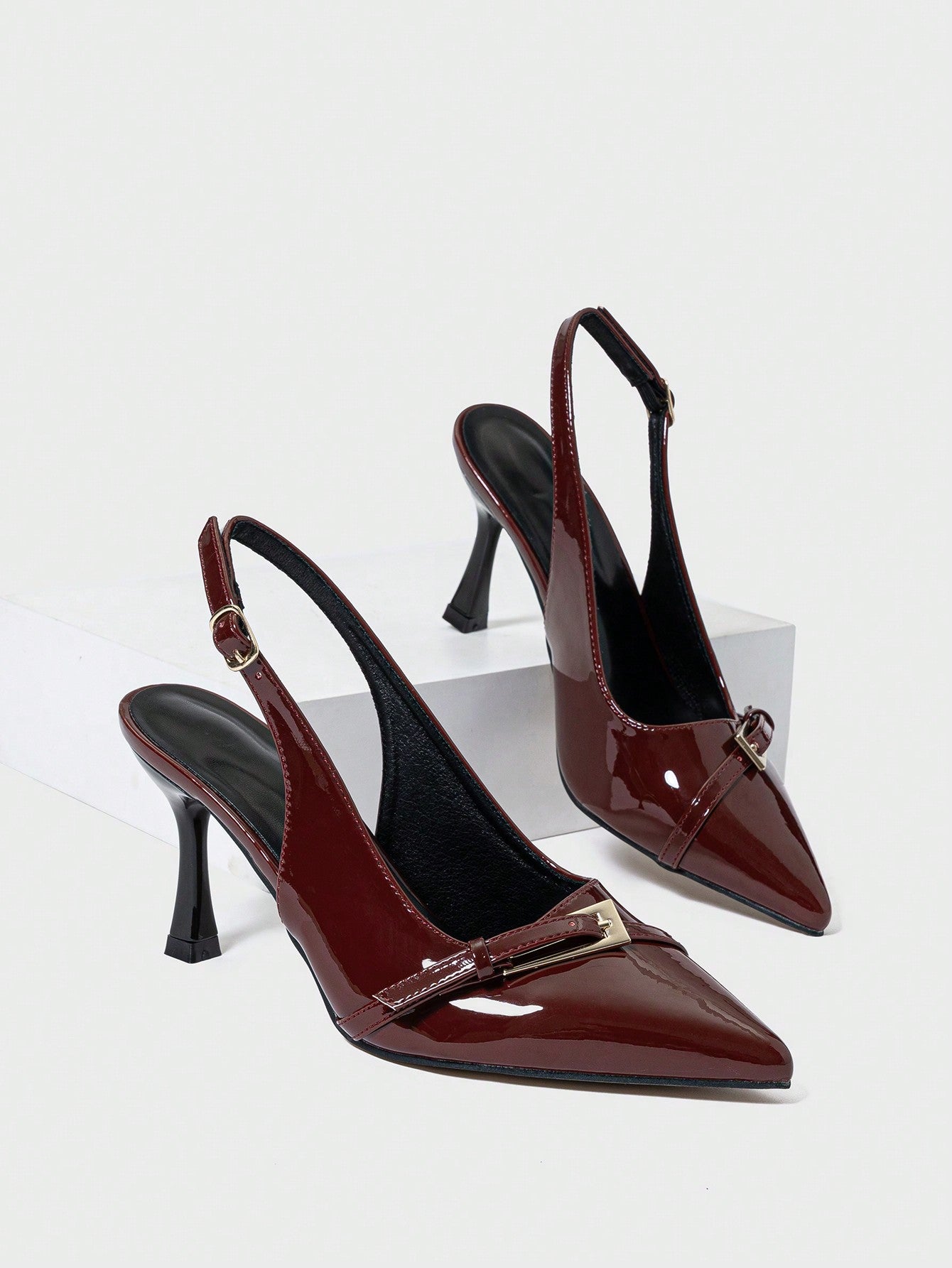 Women's Pointed Toe Stiletto Heeled Square Buckle Slingback Pumps For Commuting