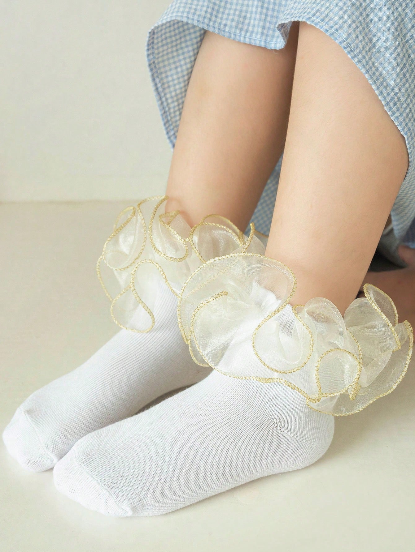 1pair Best Selling White Lace Socks With Breathable Sole