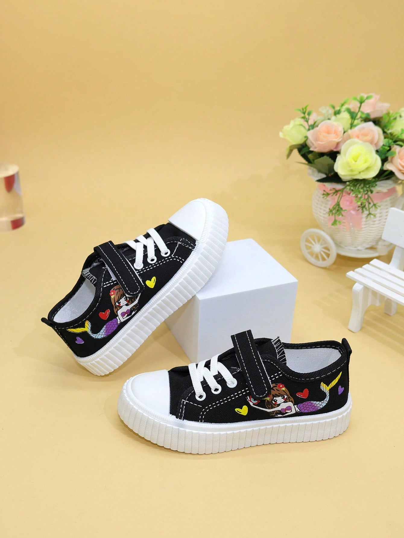 New Children Canvas Shoes Girl Casual Shoes Middle / Big Kids Thick Sole Sports Shoes Board Shoes