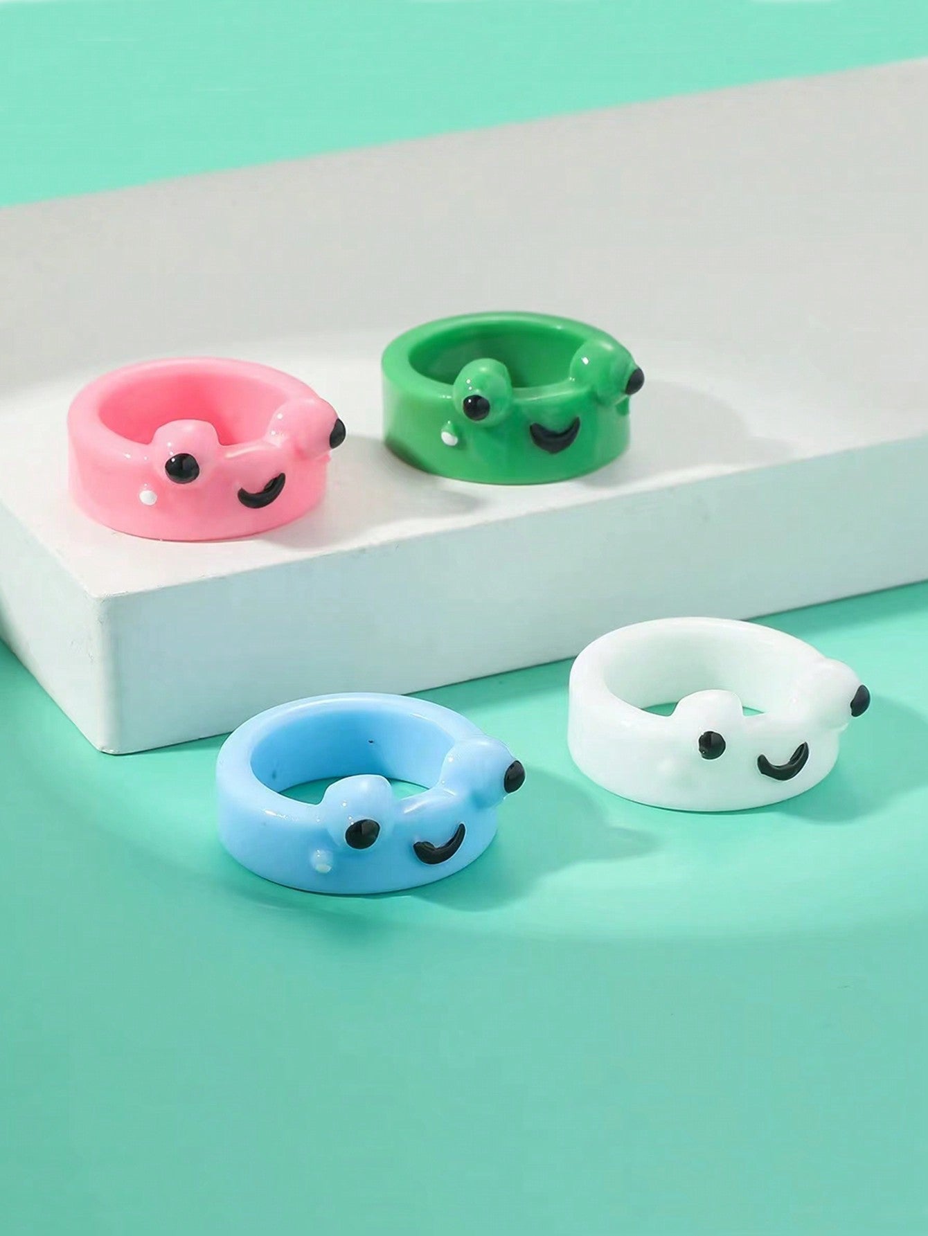 1set Minimalist Countryside Style Frog Design 4pcs Children Rings Set