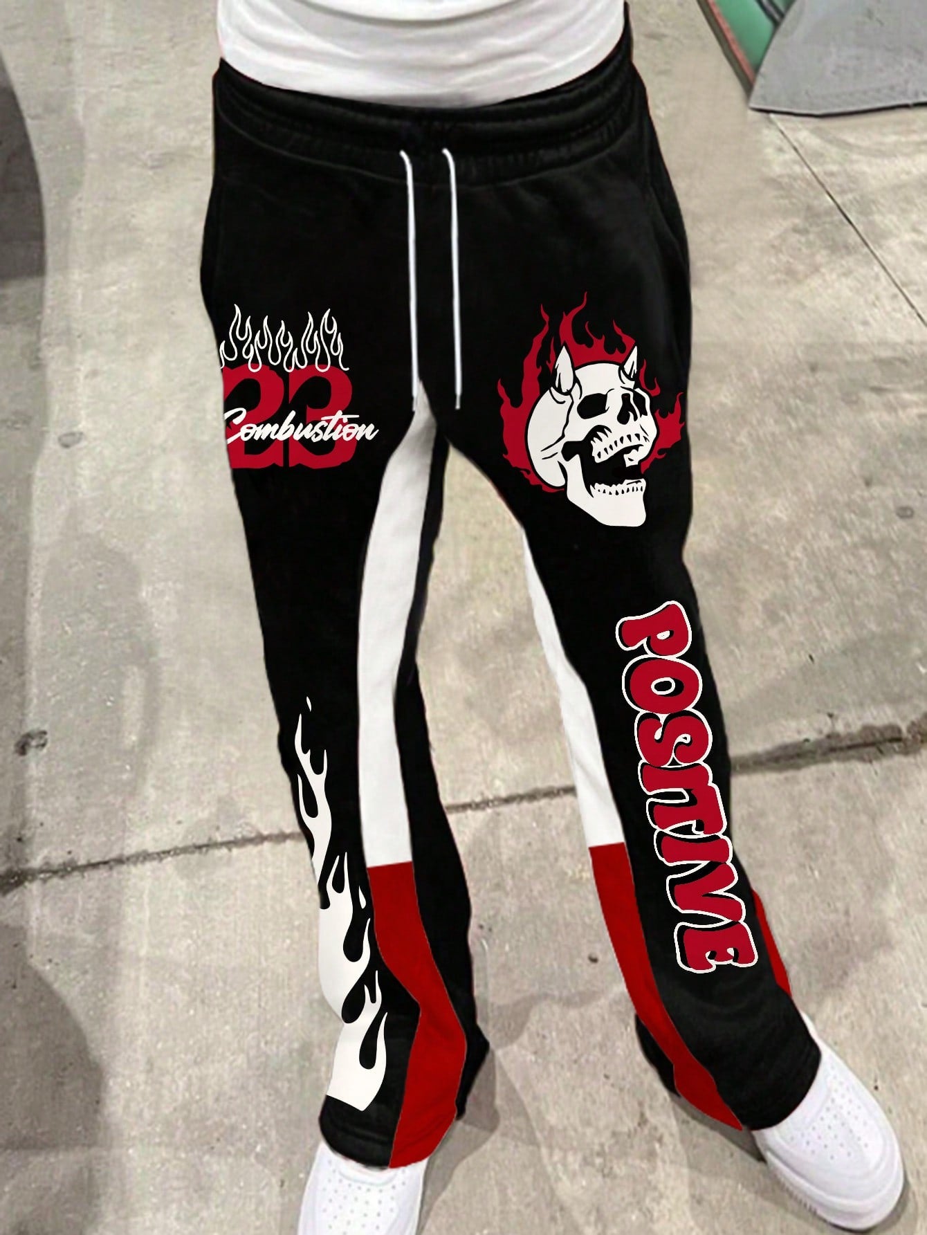 Black Streetwear Contrast Color Spliced Skull Flame Printed Pants