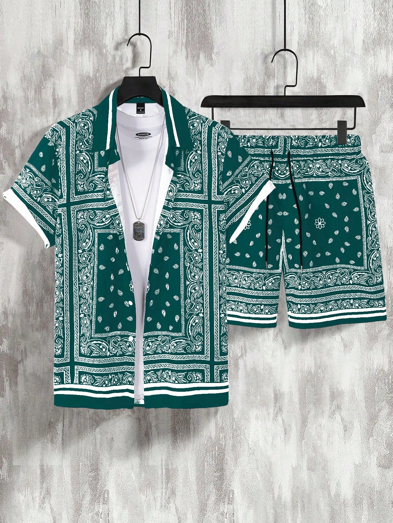 Men Paisley Print Short Sleeve Shirt And Shorts Set, Suitable For Summer