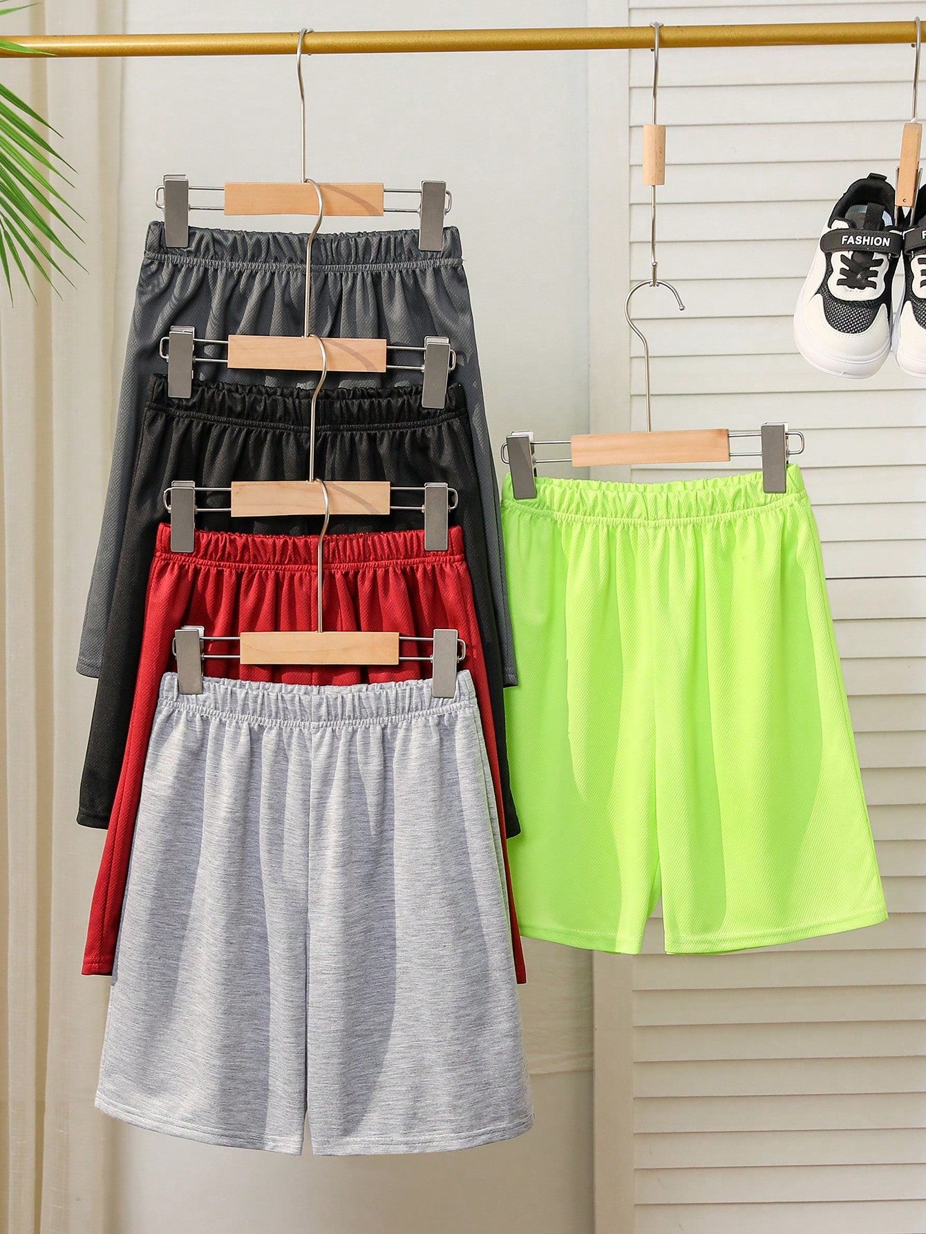 Multi-Pack Of 5 Tween Boy Casual Sports Loose Knitted Shorts, Solid Color Mesh Design, Assorted Colors (One Each), Set Of 5 Pieces