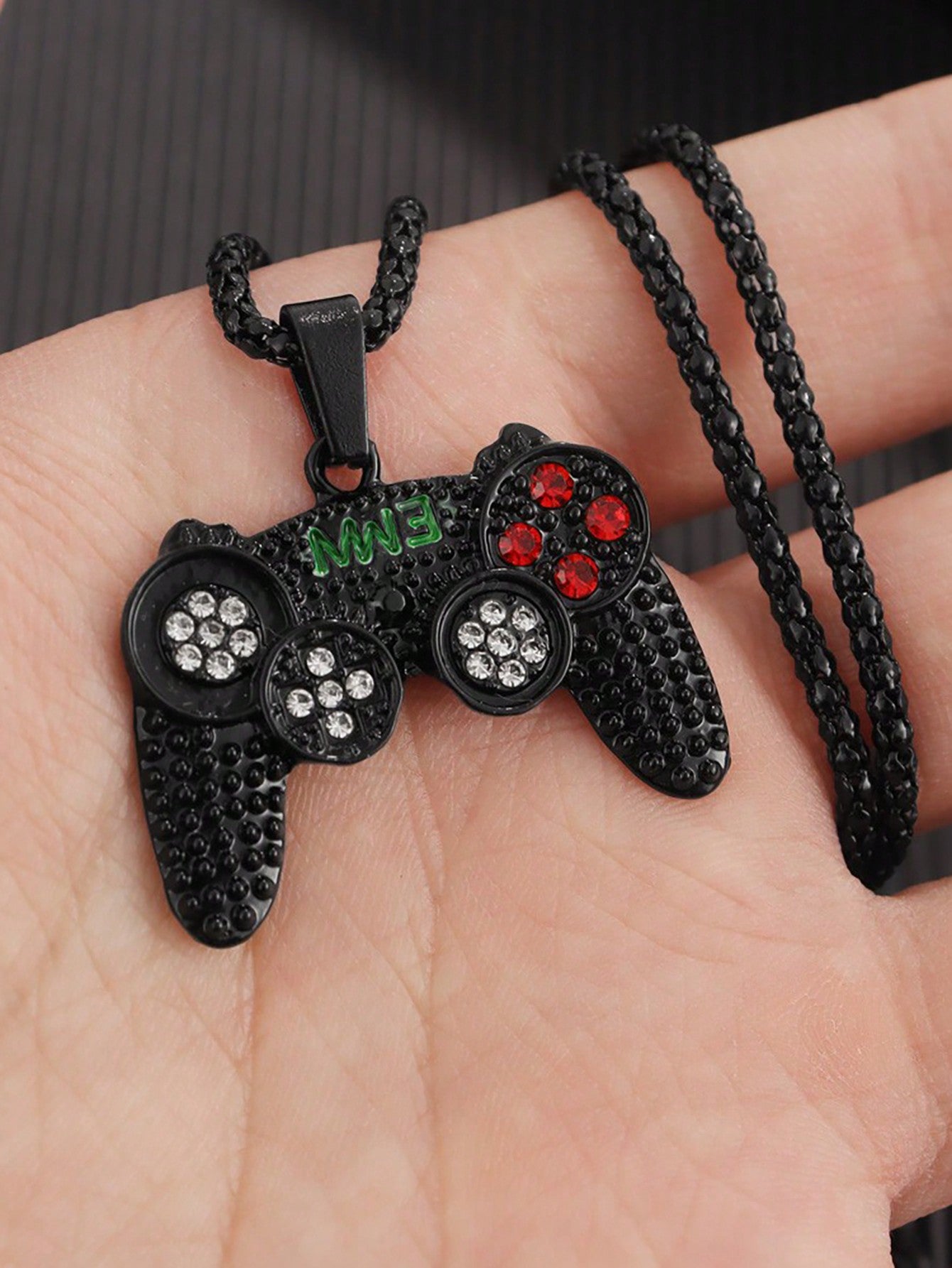 Trendy Boys' Game Controller Necklace -  Synthetic Stone, Sporty Casual Accessory, Perfect Gamer Gift