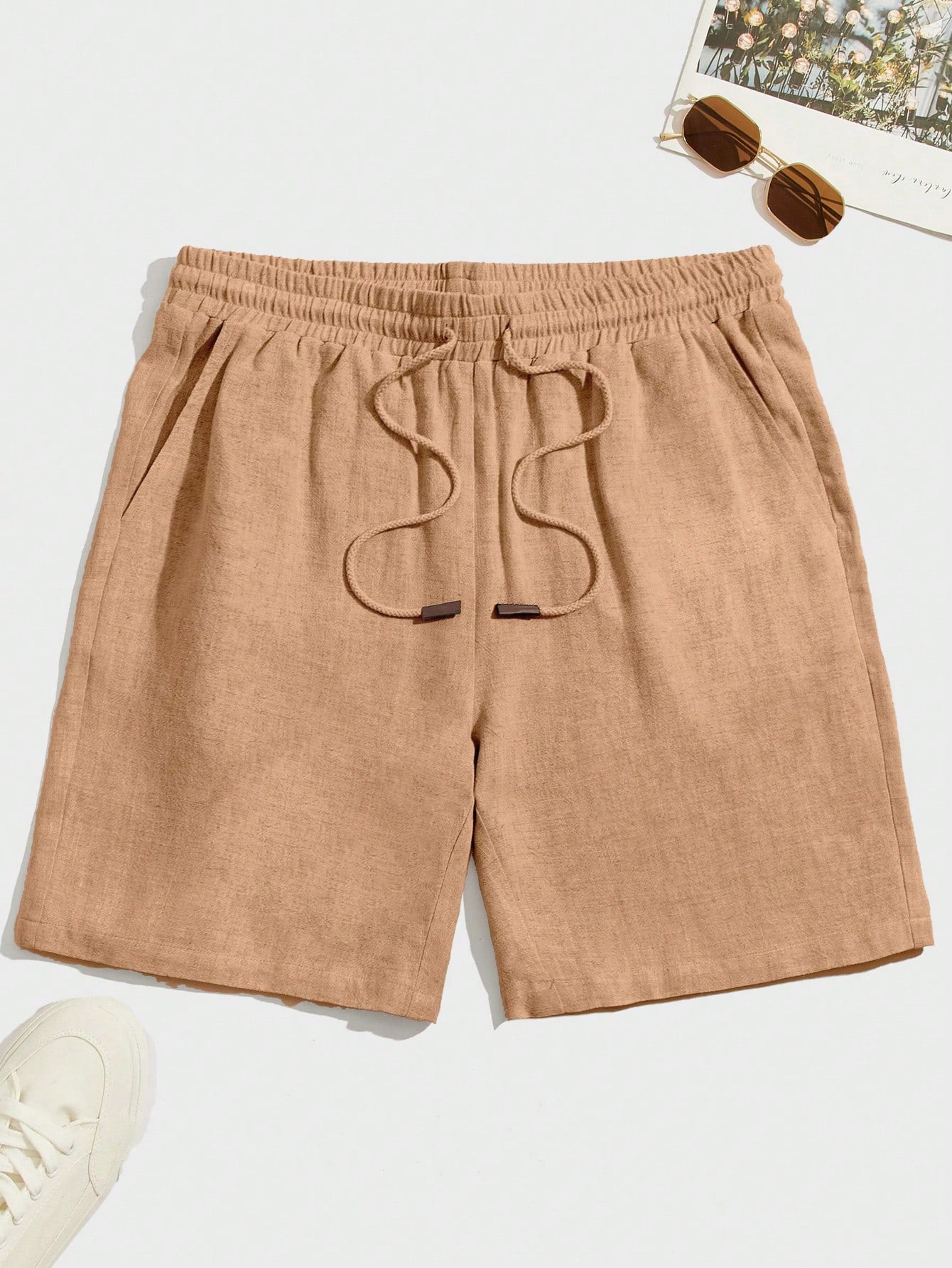 Loose Men Drawstring Waist Shorts