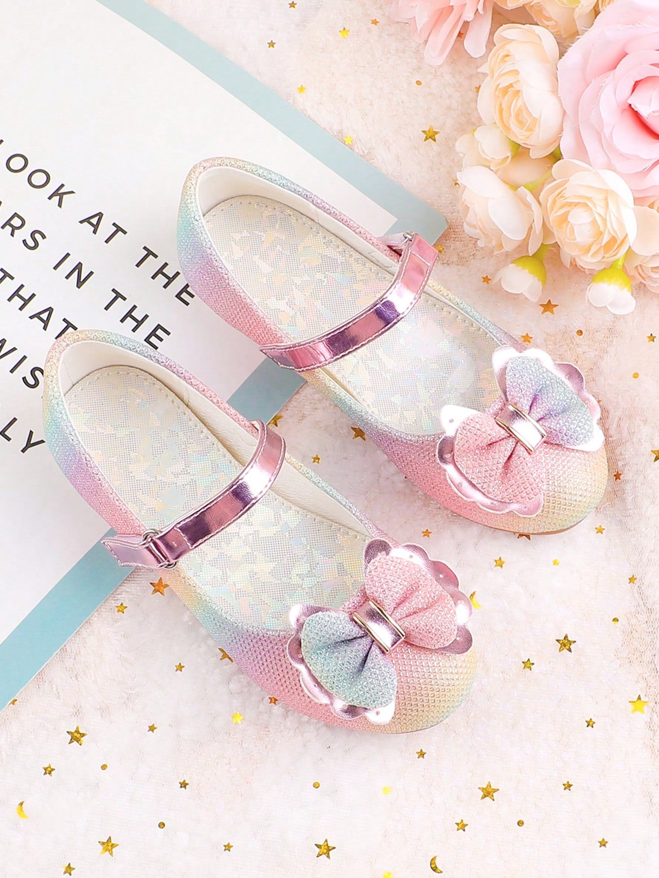 Kids' Flat Shoes With Elegant Champagne Colored Butterfly Decoration For Party