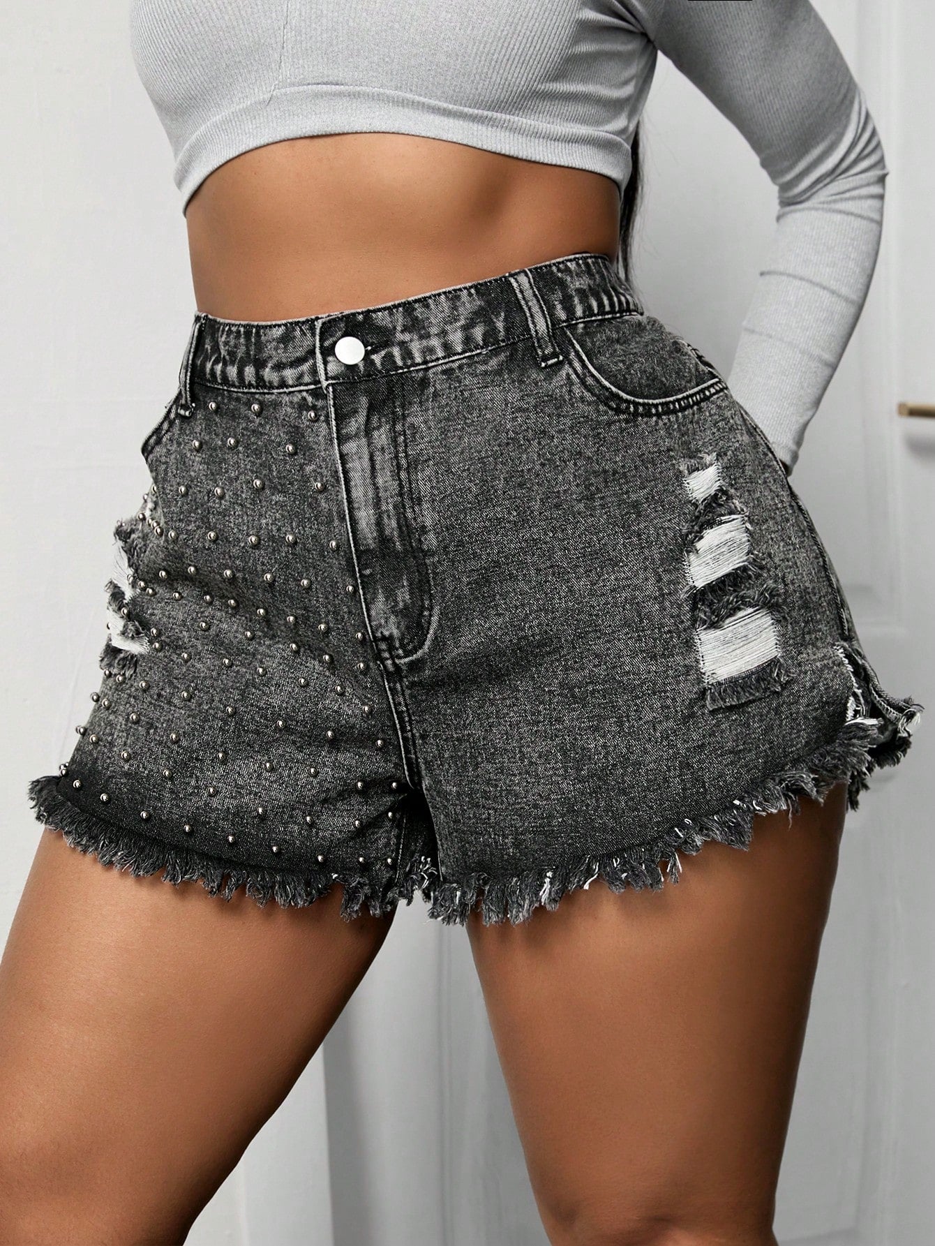 Plus Size Women's Distressed Patchwork Frayed Edge Casual Denim Shorts With Pockets