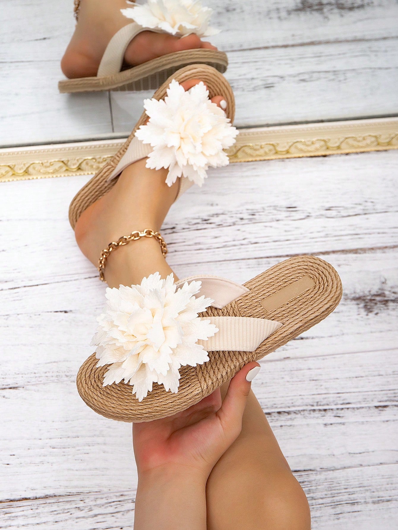 Women Flower Decor Braided Detail Flip Flops, Linen Vacation Flip-Flops