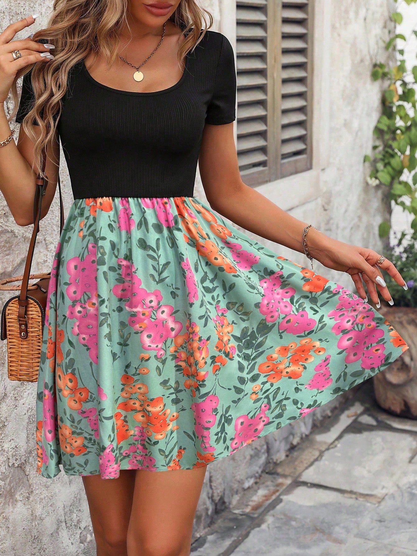 Floral Print Scoop Neck Dress