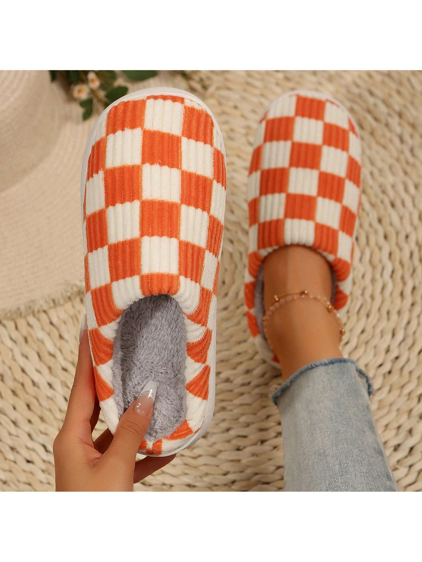 Women's Checkered Slippers Trendy Fluffy Preppy Slippers Fuzzy House Slippers  Bedroom Closed Toe