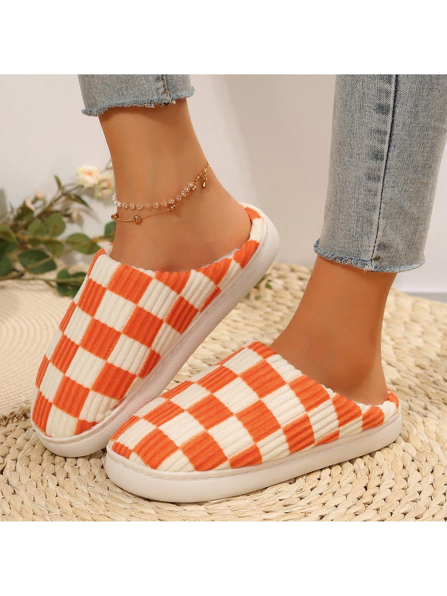 Women's Checkered Trendy Fluffy Preppy Slippers Fuzzy House  Bedroom Closed Toe Slippers