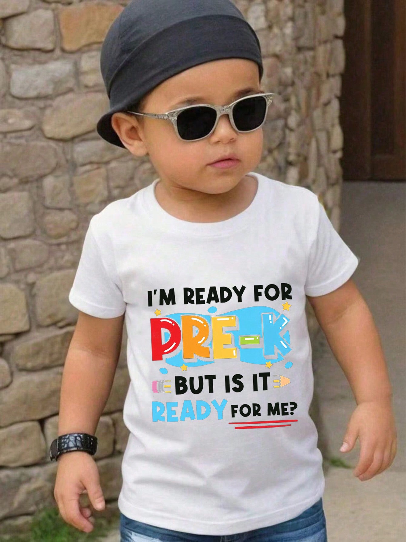 Young Boy Casual Style Round Neck Short Sleeve T-Shirt With Cute English Slogan