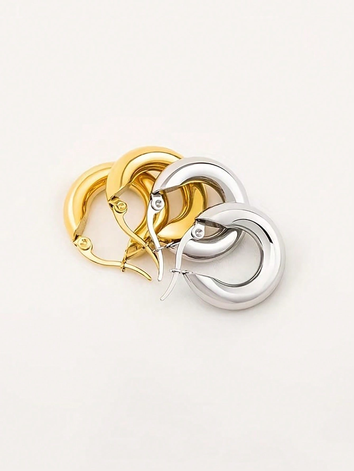 1 Pair 18K Thick Solid Stainless Steel Hoop Earrings, Y2K Style Vintage Gold Plated Round Earrings, Ideal Birthday Gift