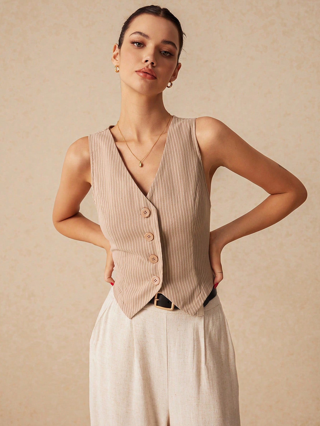 Frenchy Summer Vacation Wedding Season, Casual Boho Chic Solid Color Minimalist Draped V-Neck Sleeveless Blazer With Decorative Button Details, Elegant Romantic, Cute Top, Short Women Sets, White Essential, Summer Outfit, Wedding Season Essential, Cottage