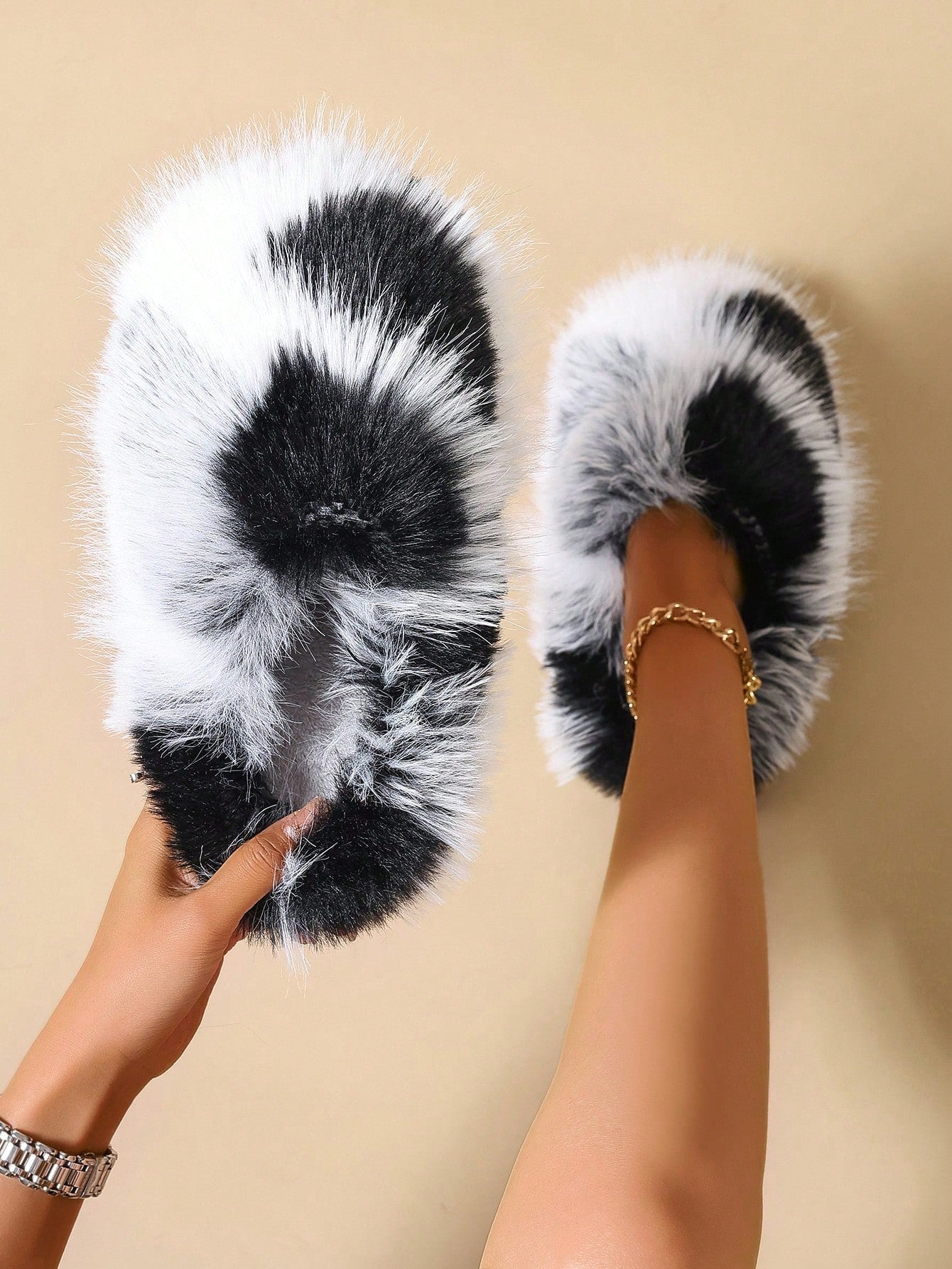 Faux Fur Lined Slippers For Women, Warm Indoor Slip-On Fluffy House Shoes, Plus Size Slippers For Outdoor Wear