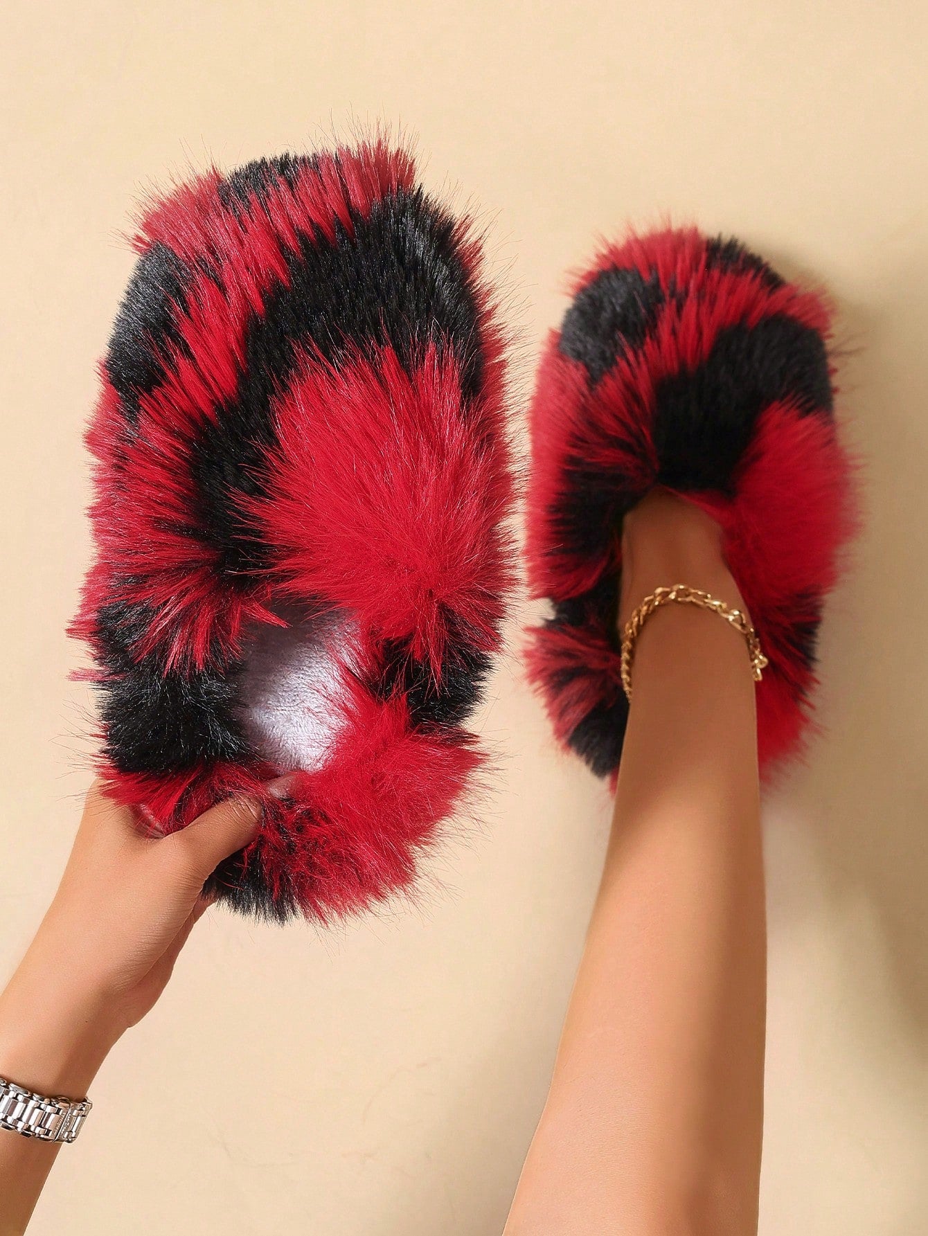 Women Furry Slippers, Spring Warm And Silent Home Slippers With Interesting Design And Large Size, Fashionable Half Pack Slippers With Faux Fur For Outdoor Wear