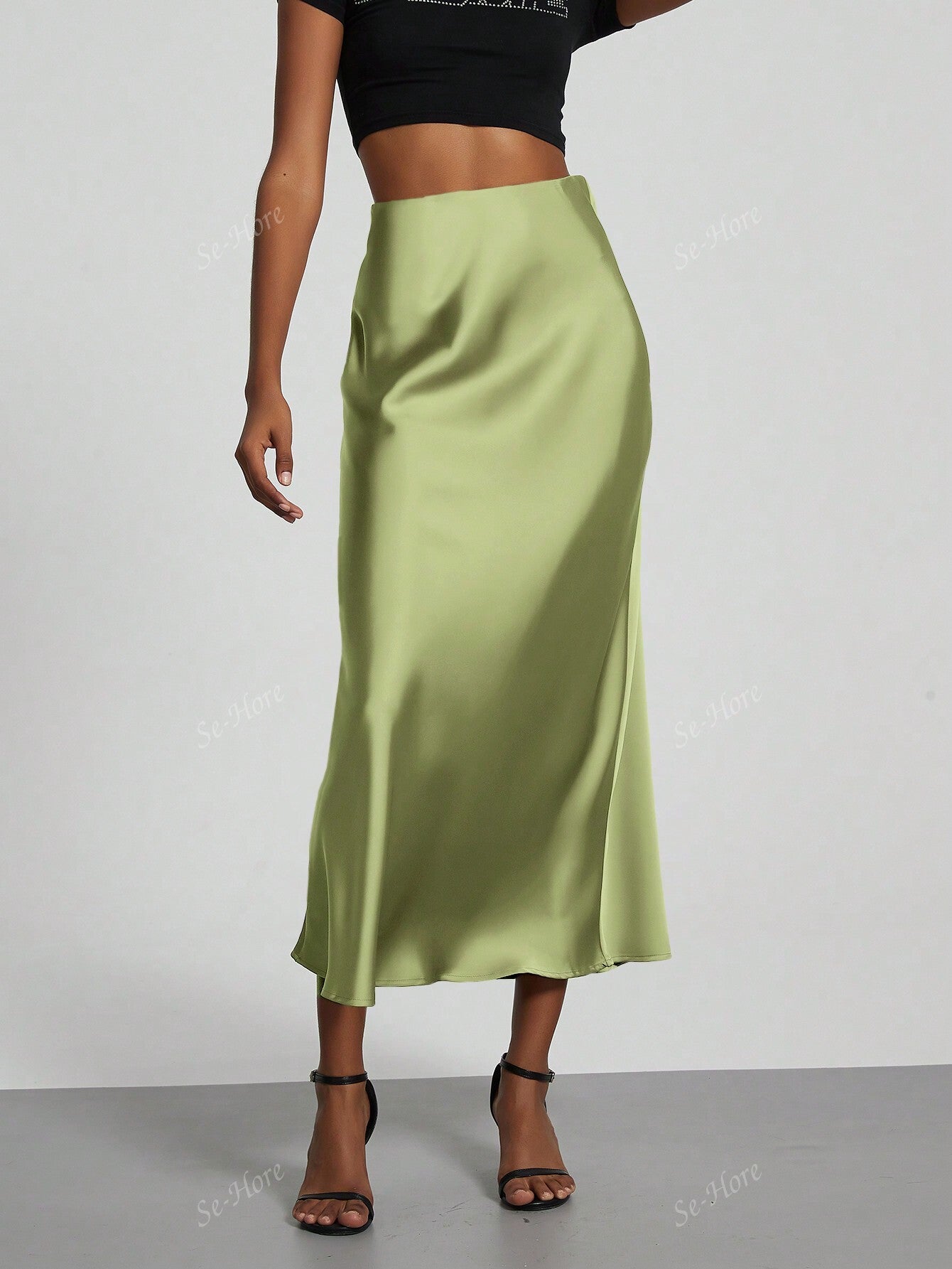 Women's Elastic Satin Silk Texture Midi Skirt