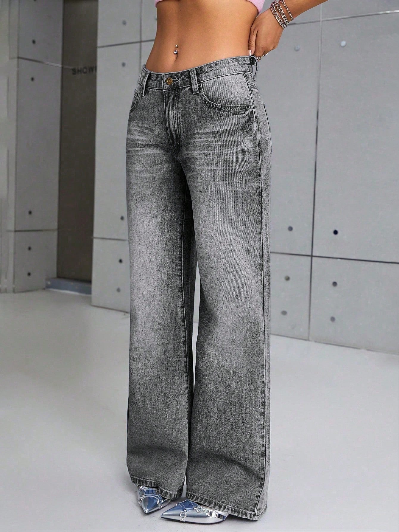 Zipper Fly Wide Leg Jeans