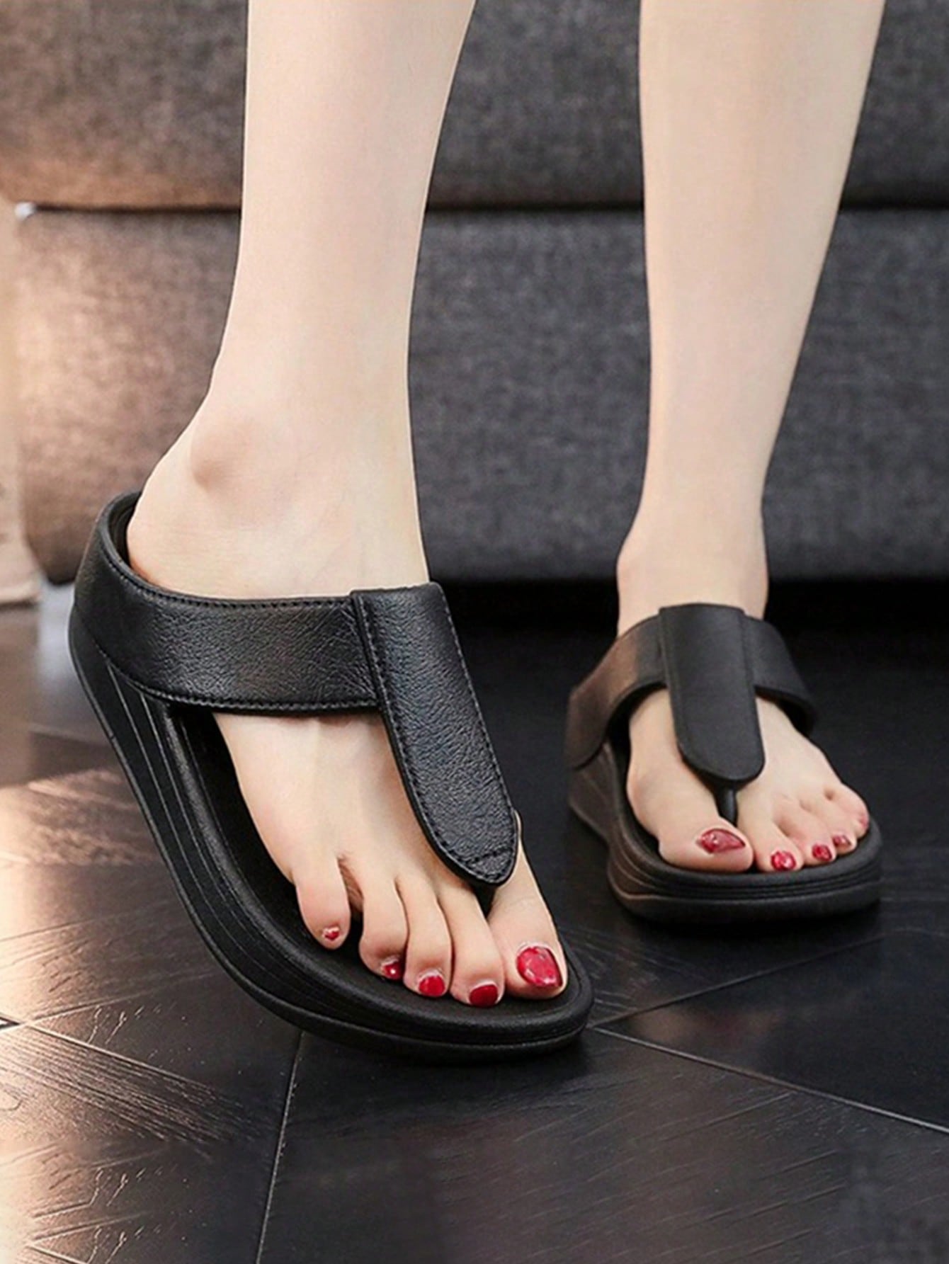 Women New Fashion Summer High-Heeled Slippers, Stylish And Casual, Anti-Slip And Thick-Soled Flip Flops For Outdoor, Beach, Seaside