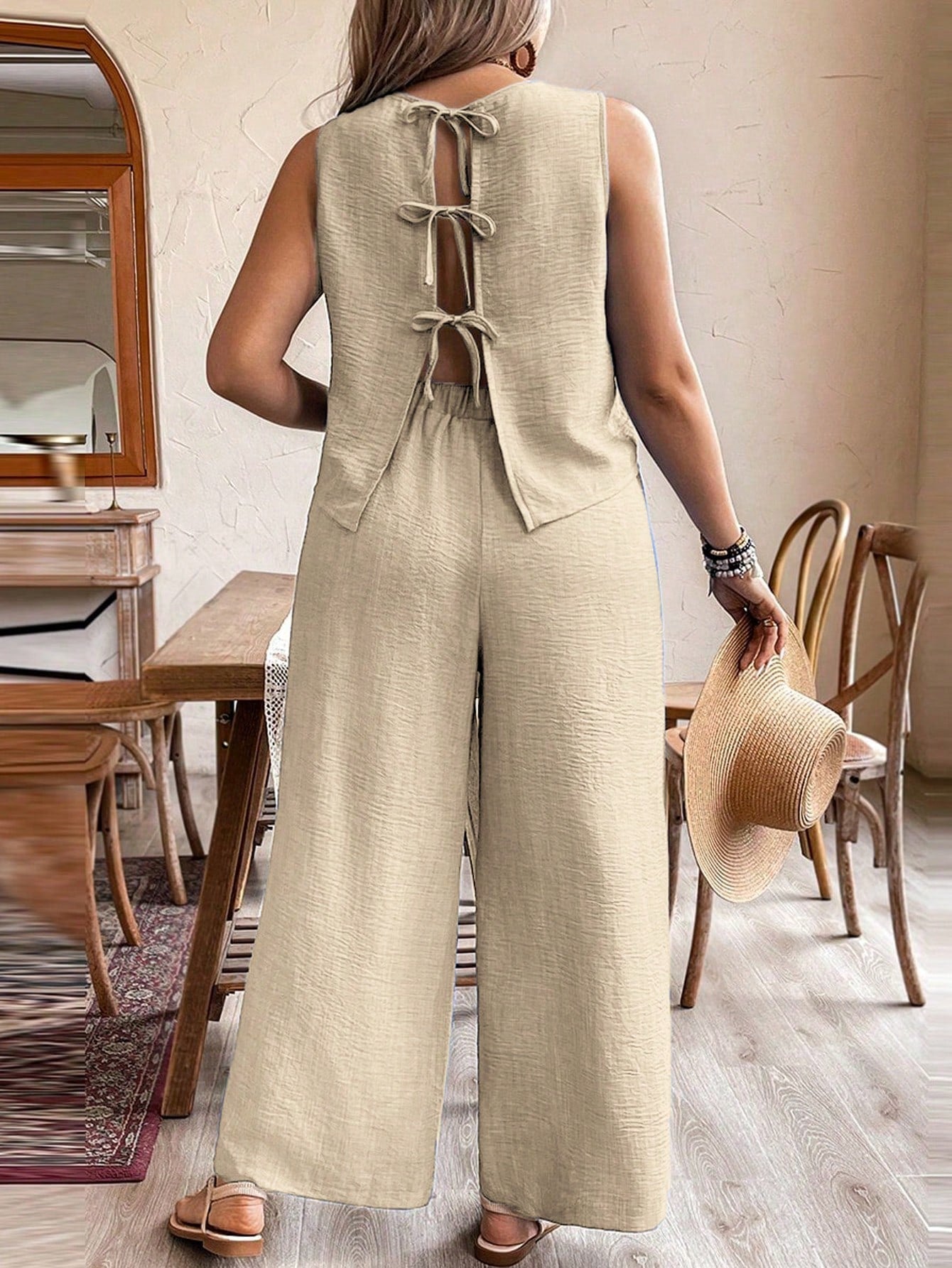 Plus Size Women's Vacation Solid Color Back Strap Round Neck Vest And Loose Wide Leg Pants, 2pcs/Set