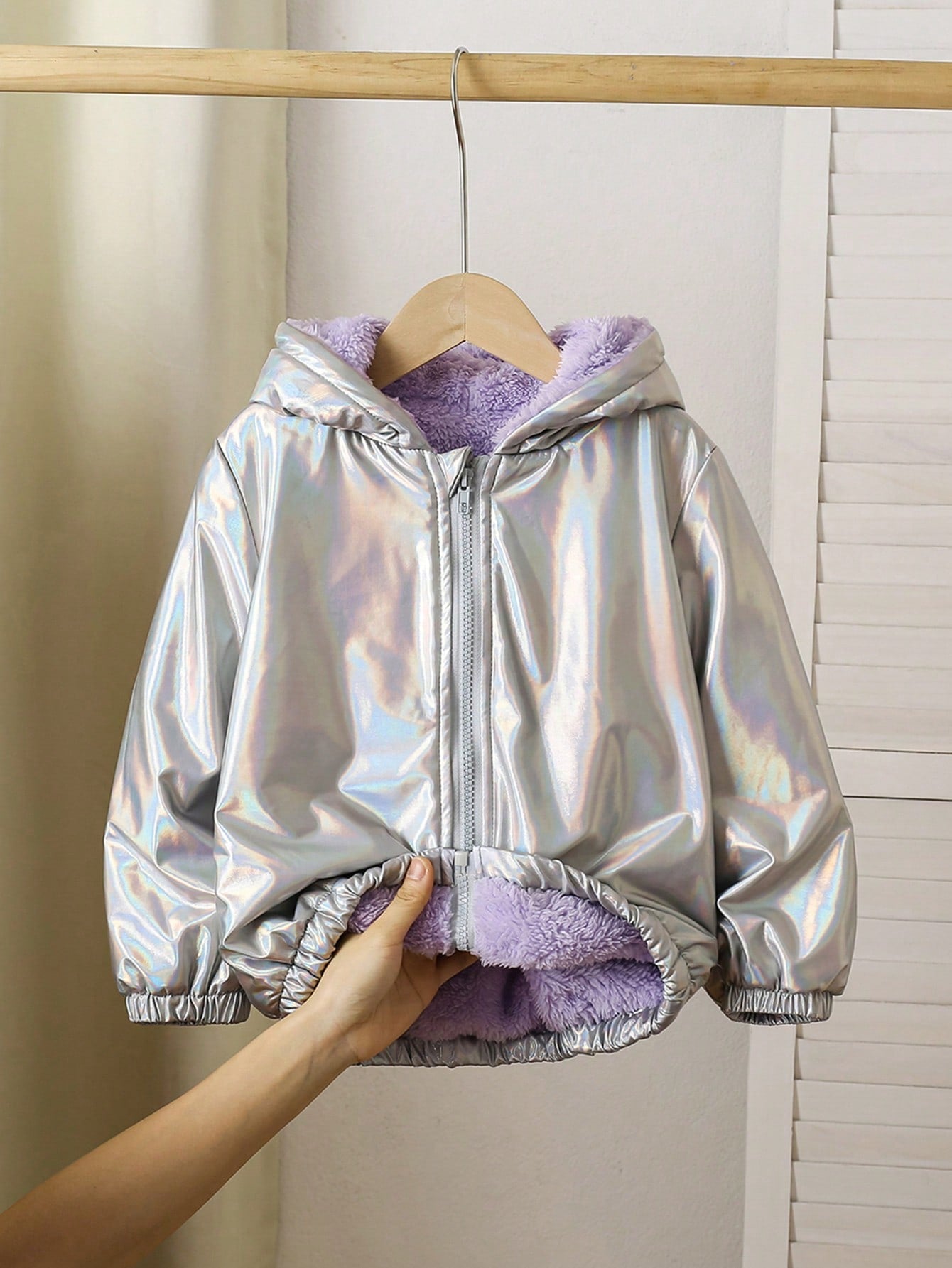 Streecool Kids Toddler Girls Shiny Reflective Silver Jacket, Featuring Vibrant Reflective Silver Design For A Futuristic And Modern Vibe, Blending Fashion And Functionality. Soft Purple Fleece Lining Provides Extra Warmth And Comfort. Elasticized Hem And