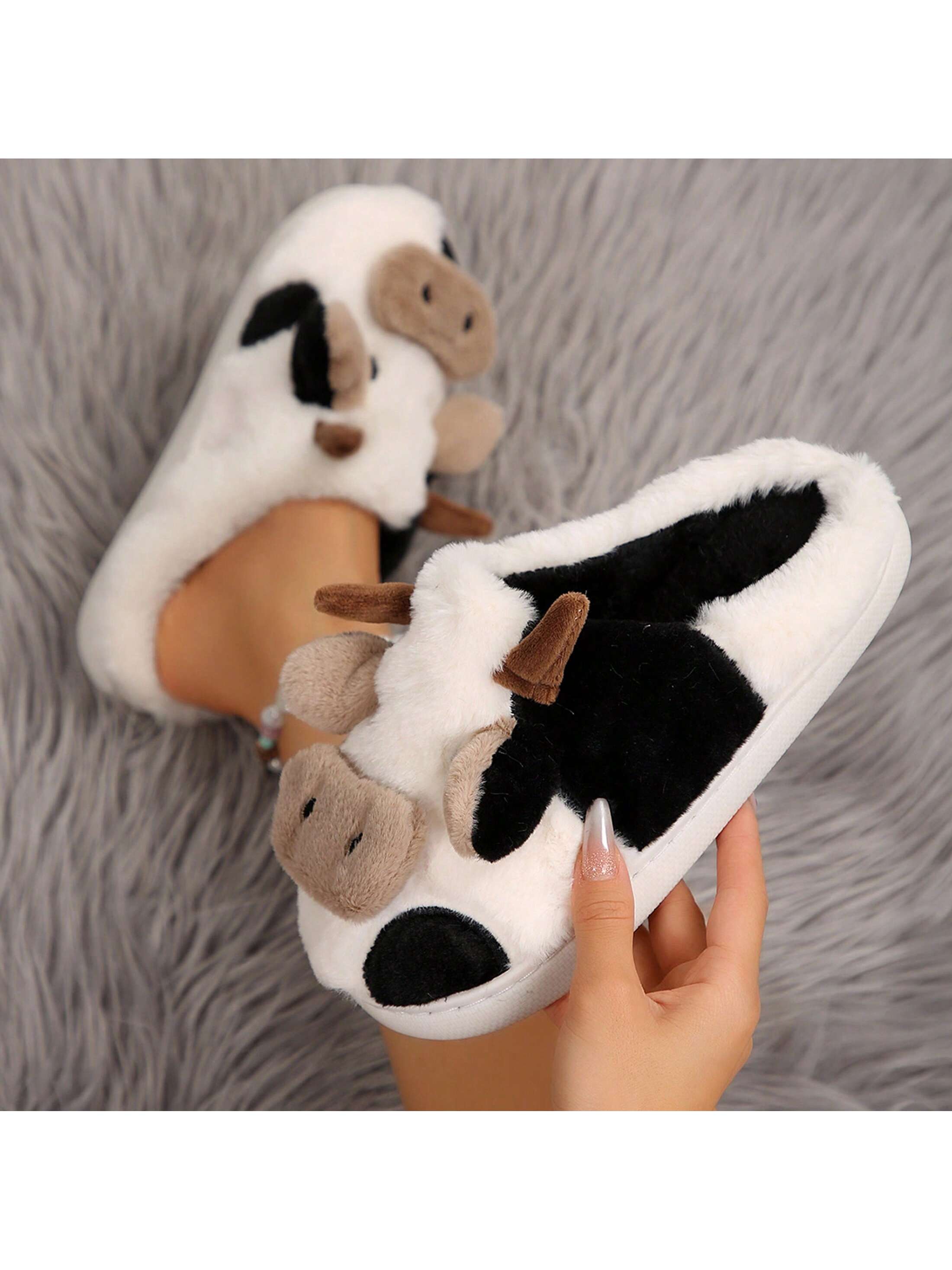 Women's Slippers Are Non-Slip And Fashionable, Cows Are Cute, And Casual Greenhouse Slippers Are Available In Autumn And Winter