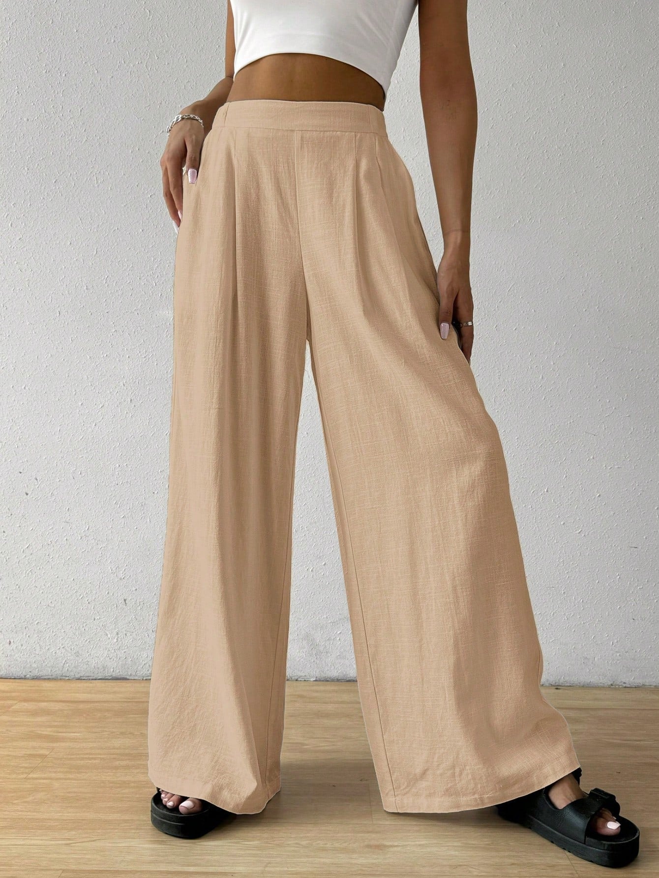 Women's Solid Color Pleated Wide Leg Pants