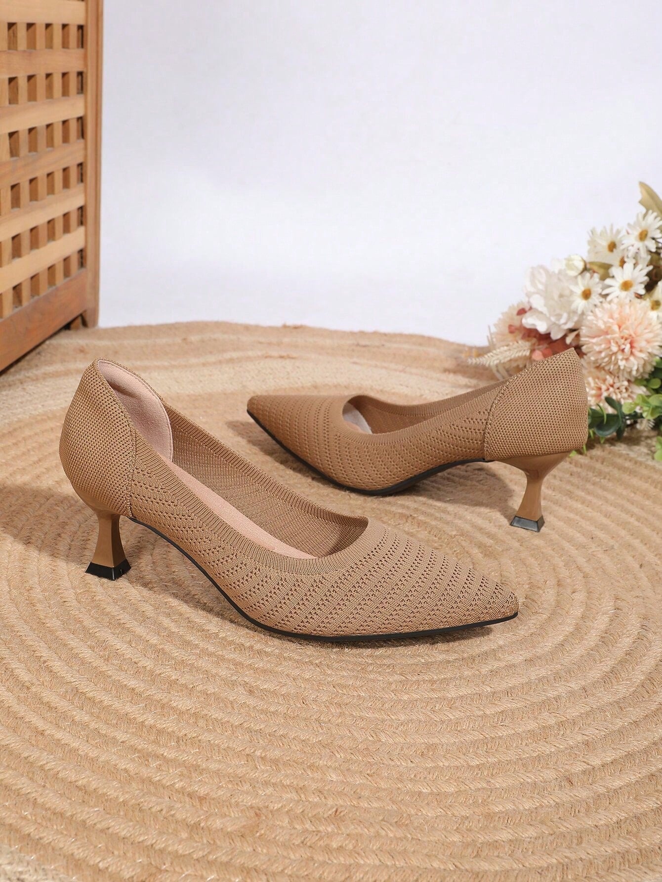 New Hollow-Out Fashion Versatile High Heel Pointed Toe Breathable Office Lady Work Pumps For Women