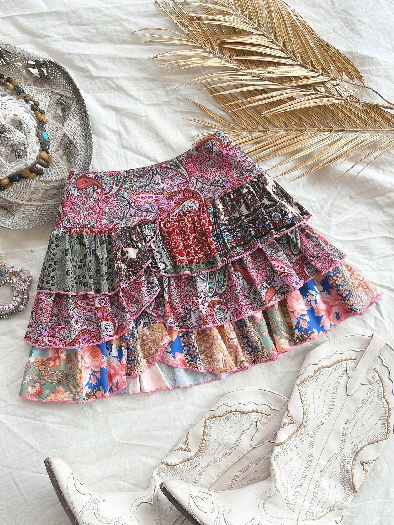 Summer Vacation Romantic Mini Skirt, Irregular Multi-Layered Cake-Style Skirt In White Texture Fabric, Women's Skirt