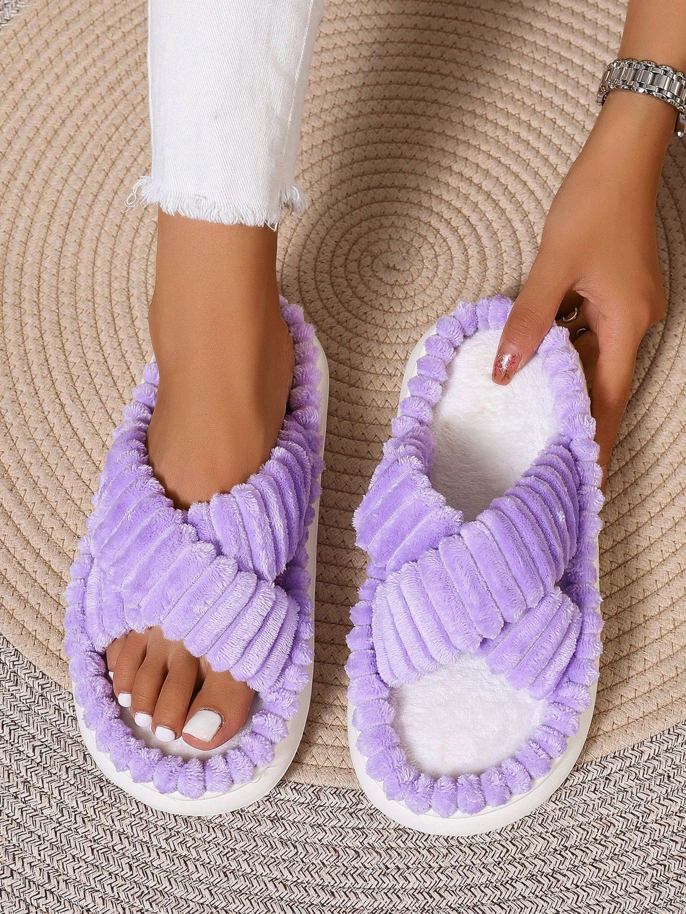 Women Fashionable And Comfortable Brown Round-Toe Open-Toe Fabric Embroidery Linen Slipper With Thick Non-Slip Sole For Home