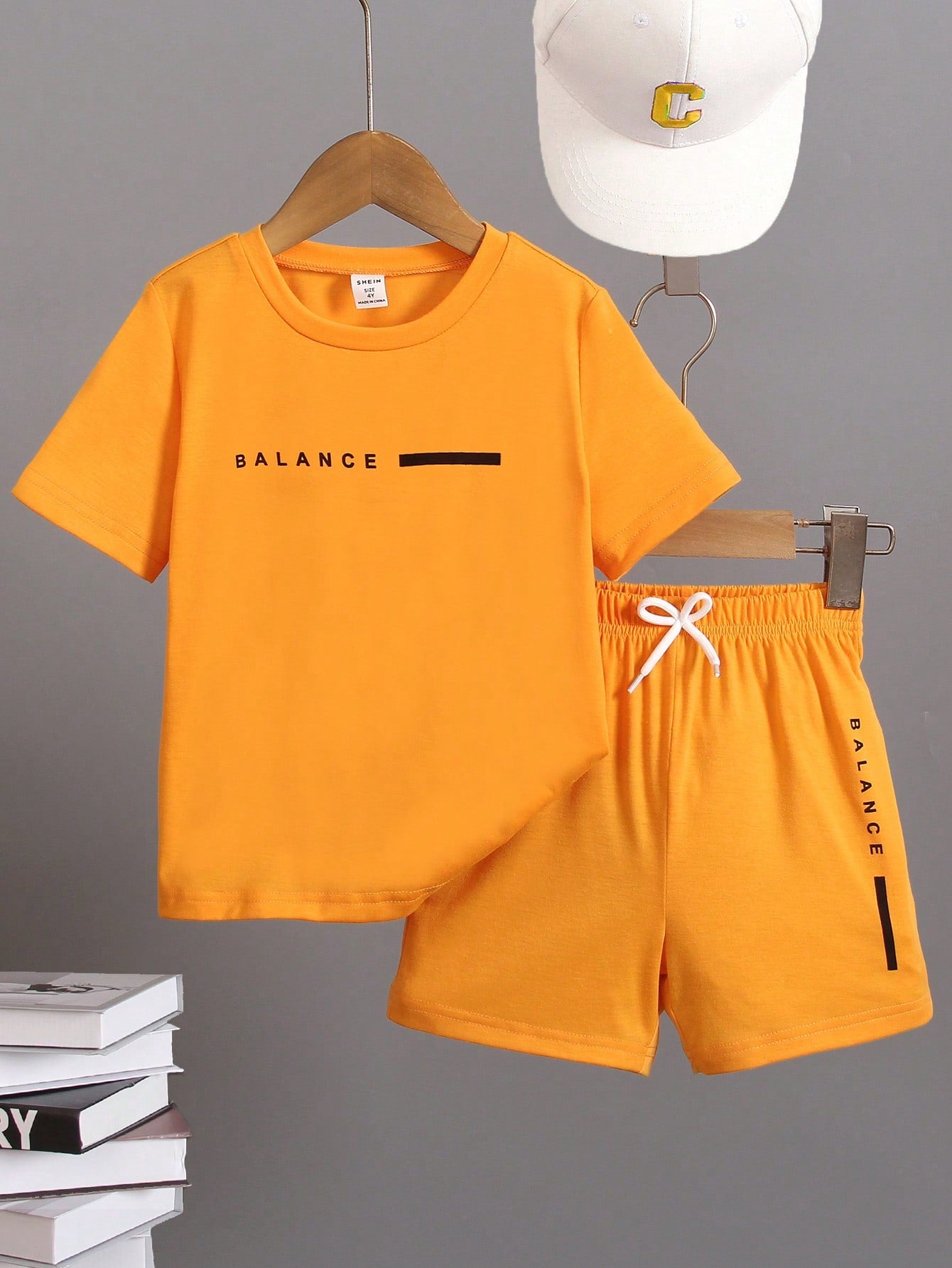 Young Boy Casual Letter Print Short Sleeve Tee And Shorts 2pcs/Set, Summer