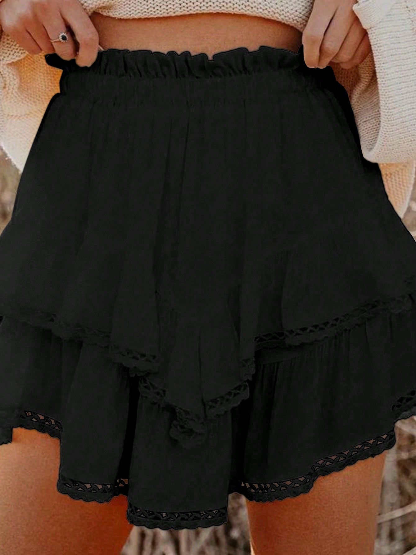 Frenchy Summer High-Waisted Ruffled Hem Skirt With Spliced Lace, Suitable For Summer Vacation