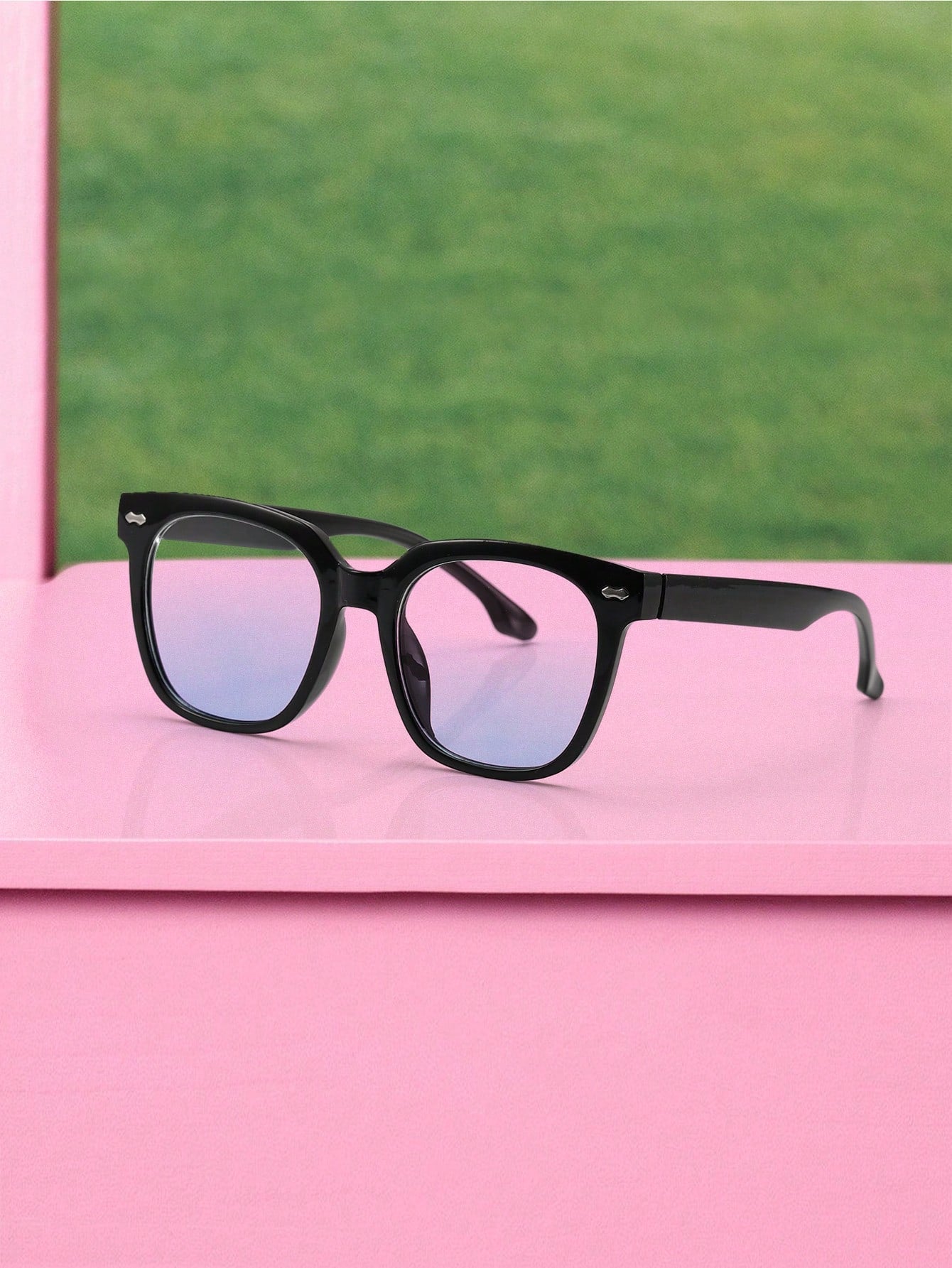 1 PC Boys Girls 6-12Y Acrylic Casual Square Trendy Fashion Black Sunglasses For Vacation Outings