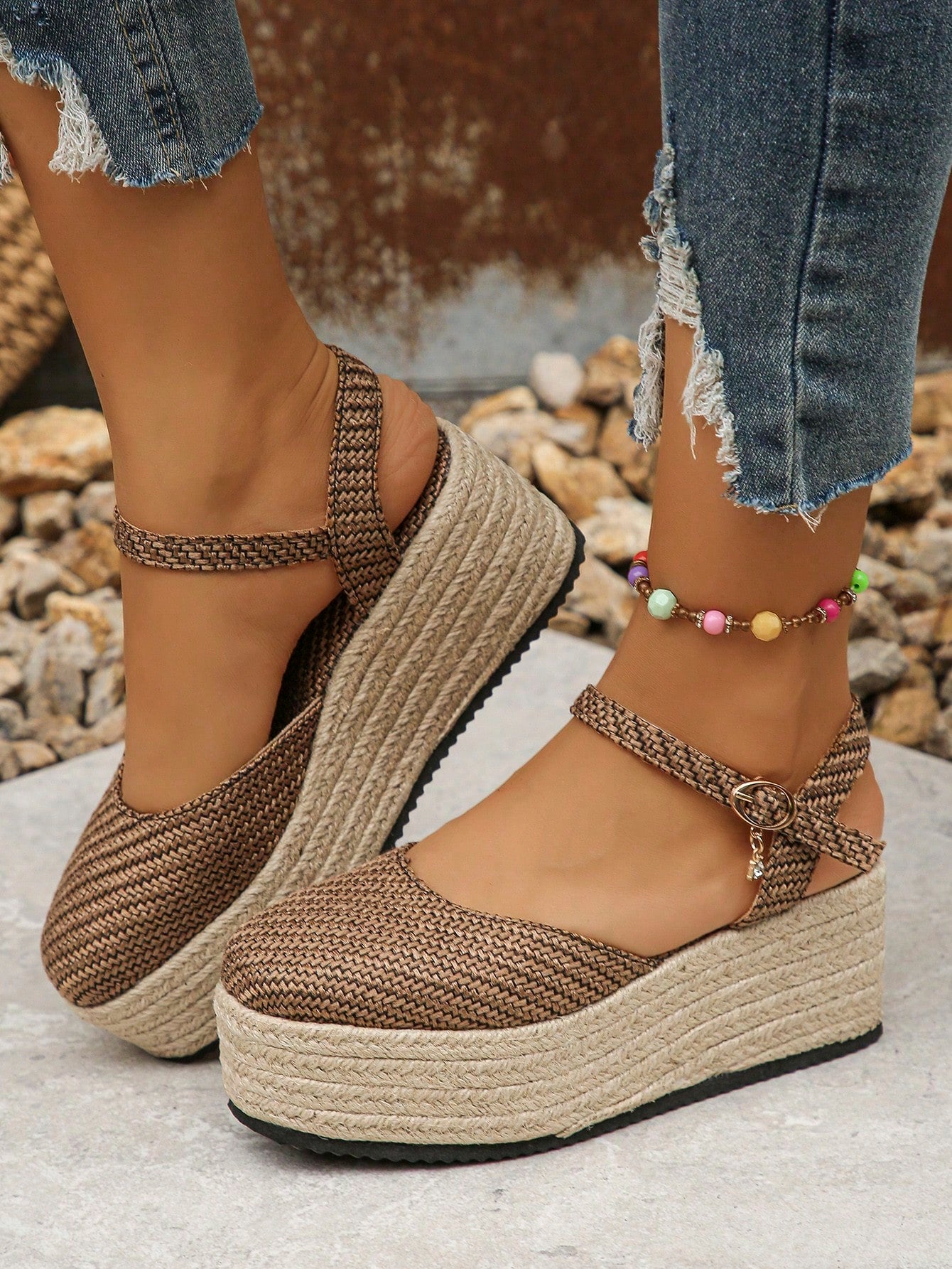 Large Size European And American Style Brown Fabric Hollow Platform Thick-Sole Sandals, Daily Wear Strap Buckle High Waterproof Jute Rope Bottom Closed-Toe Women's Wedge & Thick-Sole Flats