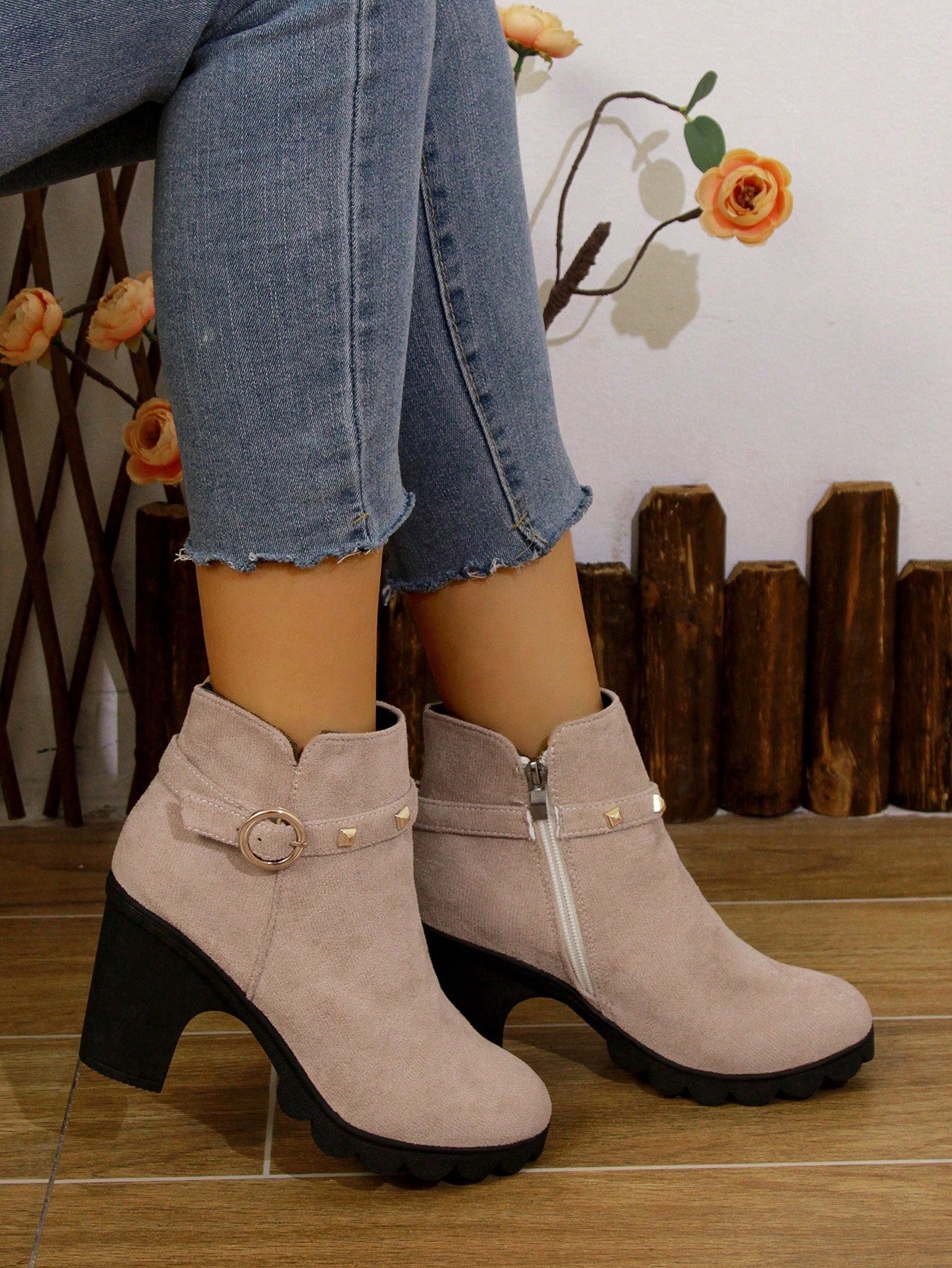 2024 New Chunky Heel Ankle Boots For Women, Apricot Color Riveted Round Toe Side Zipper  Boots Trendy