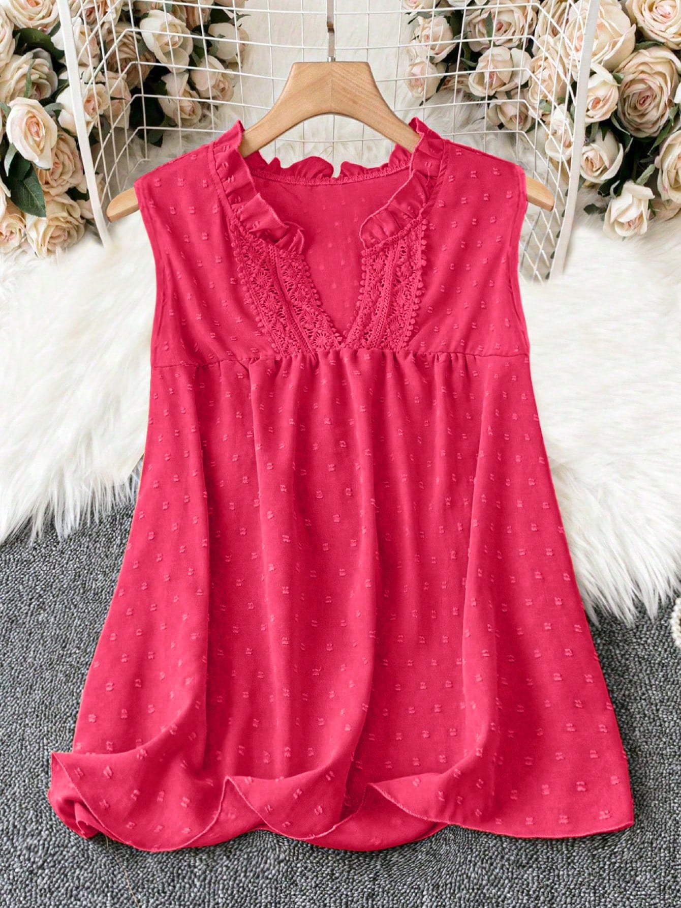 Summer Plus Size Women Loose Elegant Shirt With Spliced Lace, Ruffle Hem And V-Neckline, Sleeveless