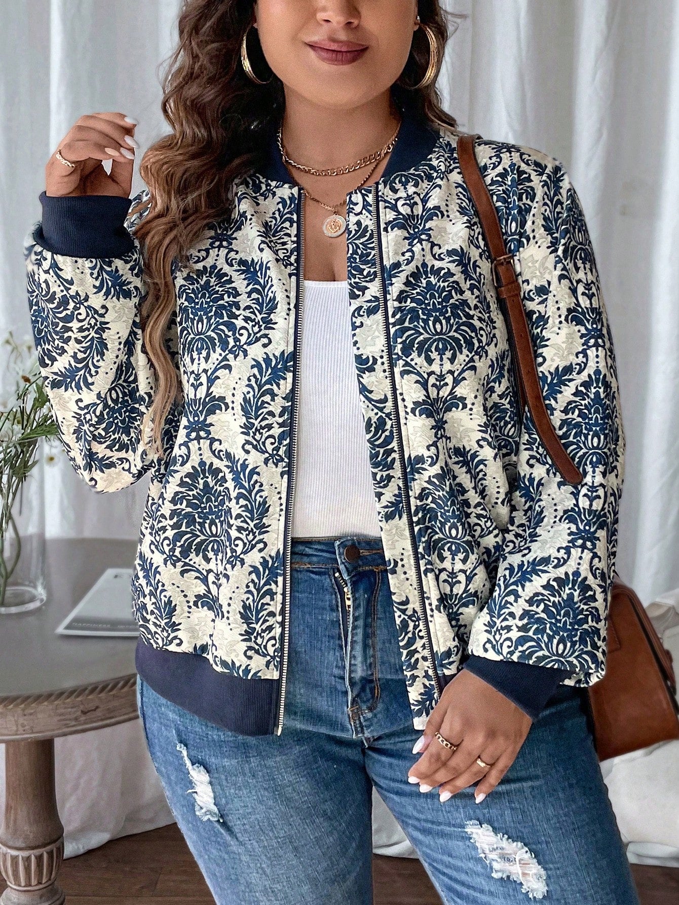 Plus Size Multi-Colored Iridescent Abstract Printed Jacket For Autumn & Winter