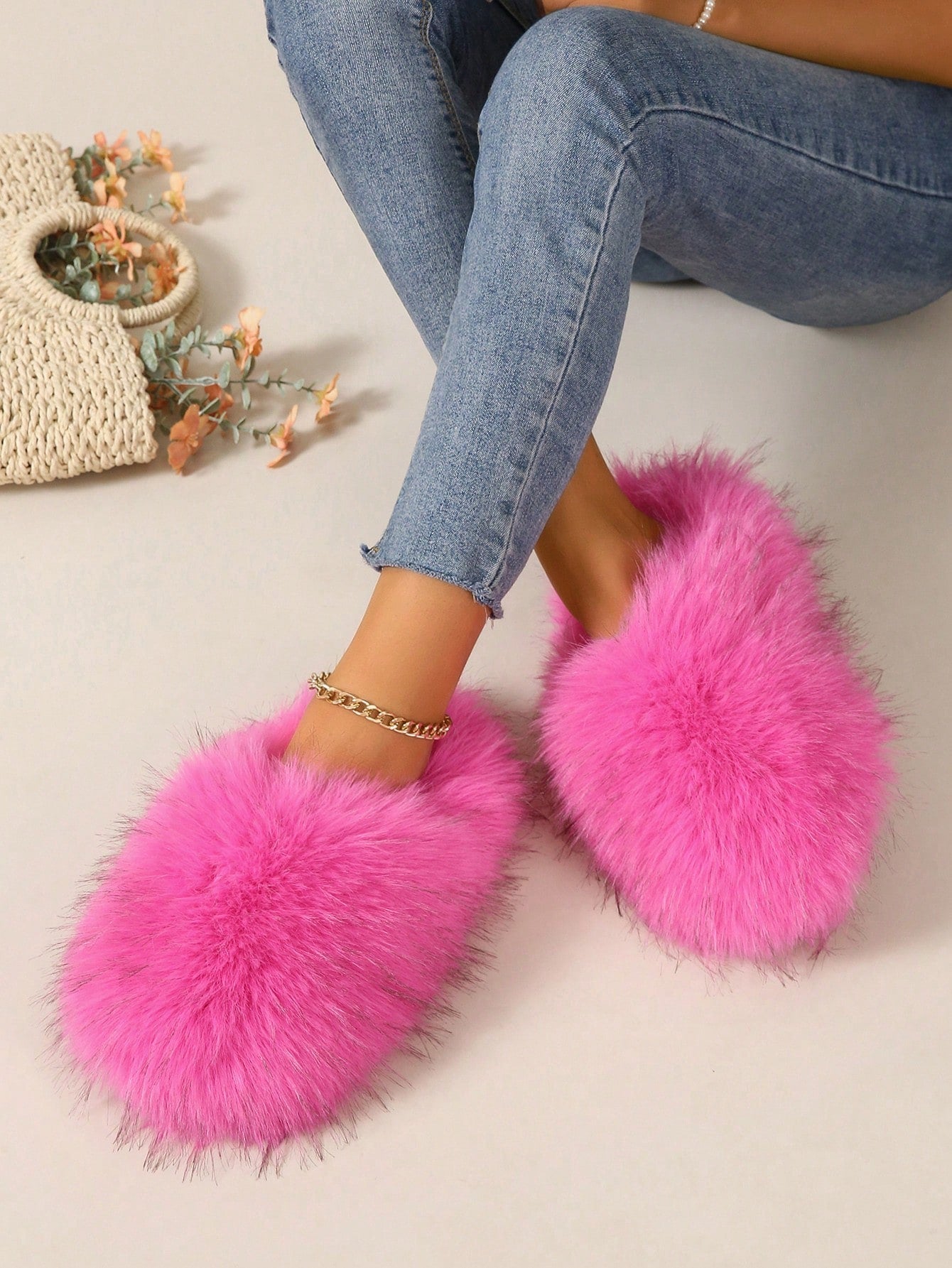 Women Fluffy Slippers, Solid Color Soft Bottom Winter Indoor Warm Slippers, Home Shoes, Red Slippers