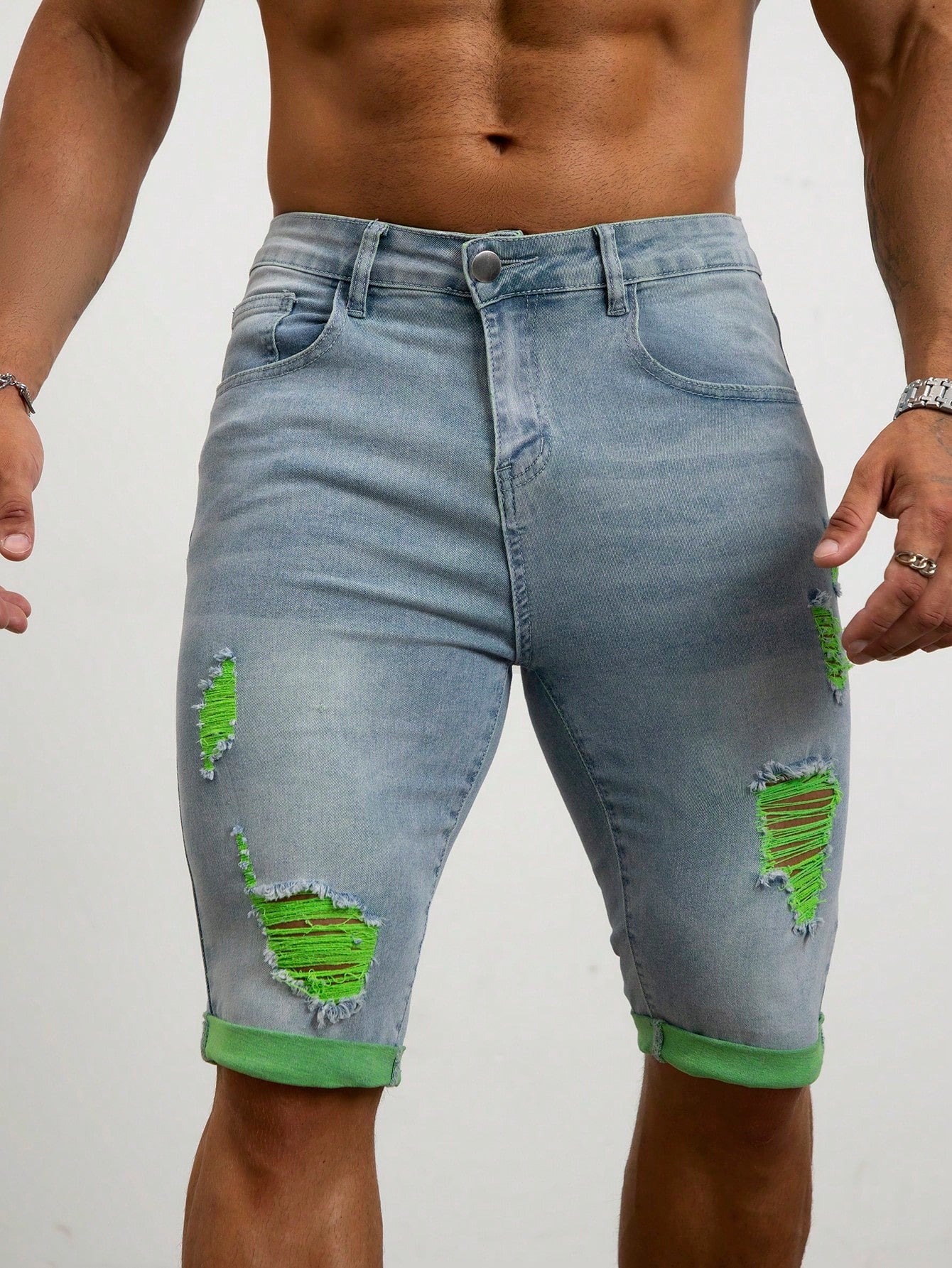 Men Ripped Frayed Bleach Wash Denim Shorts