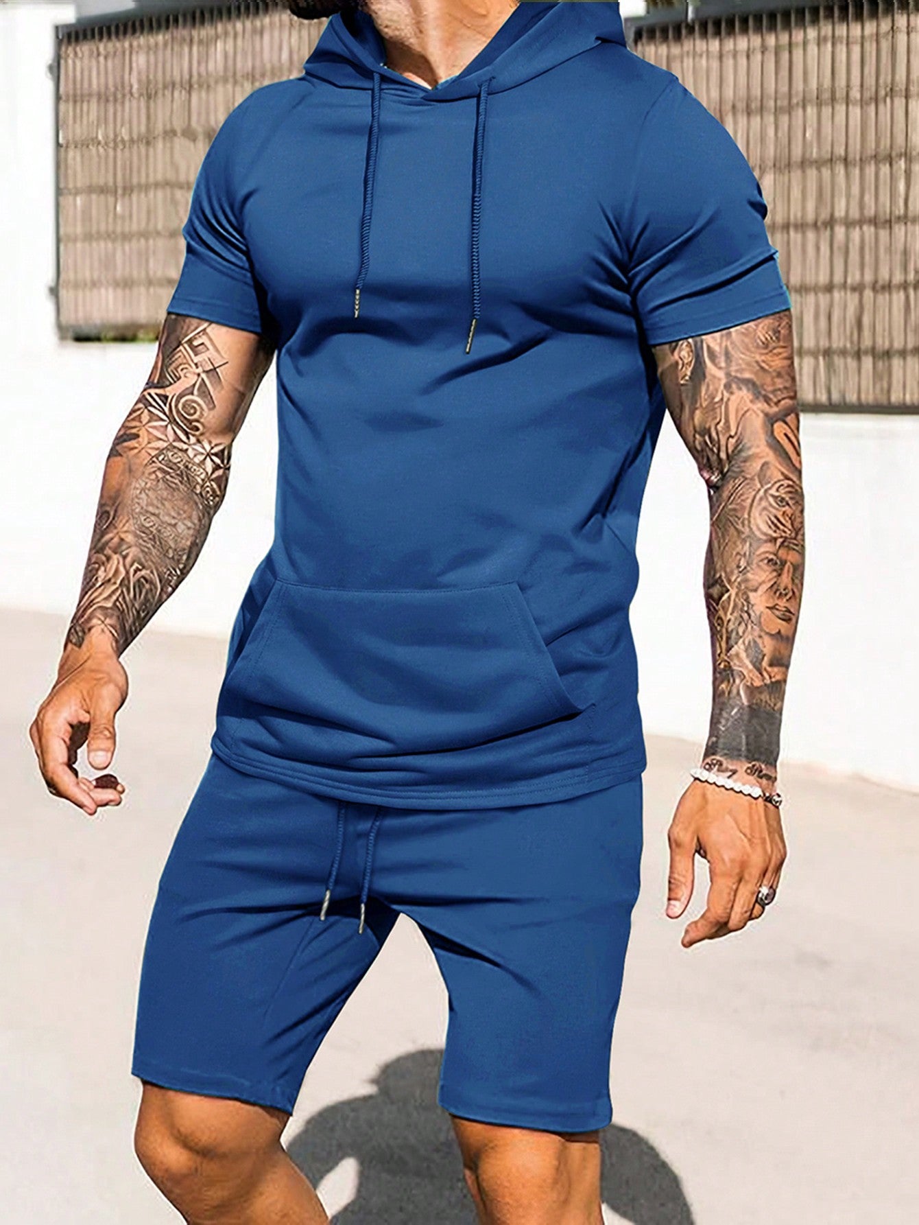 Men's Solid Color Drawstring Hooded T-Shirt And Shorts Set