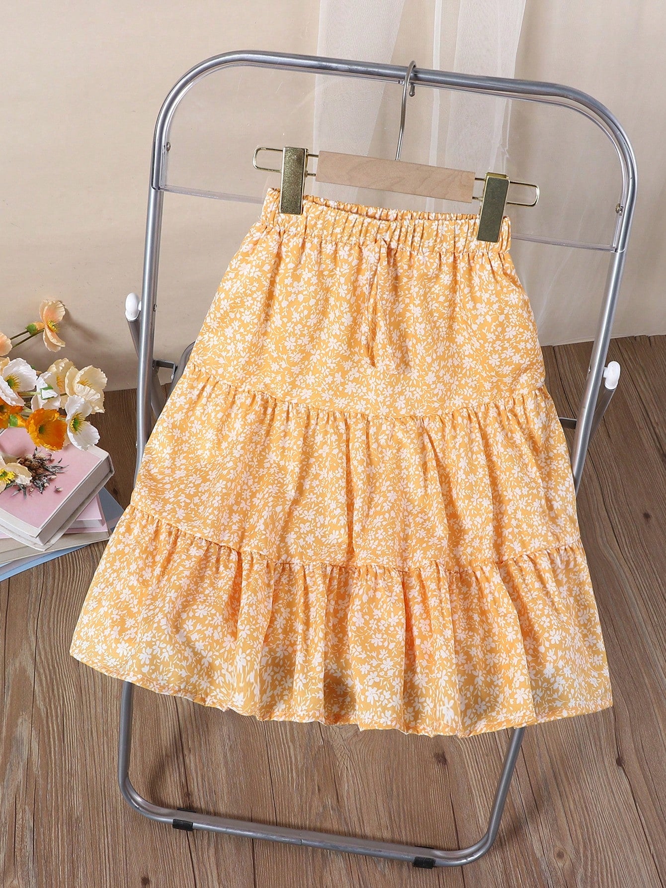 Young Girl Ditsy Floral Holiday Leisure Skirt